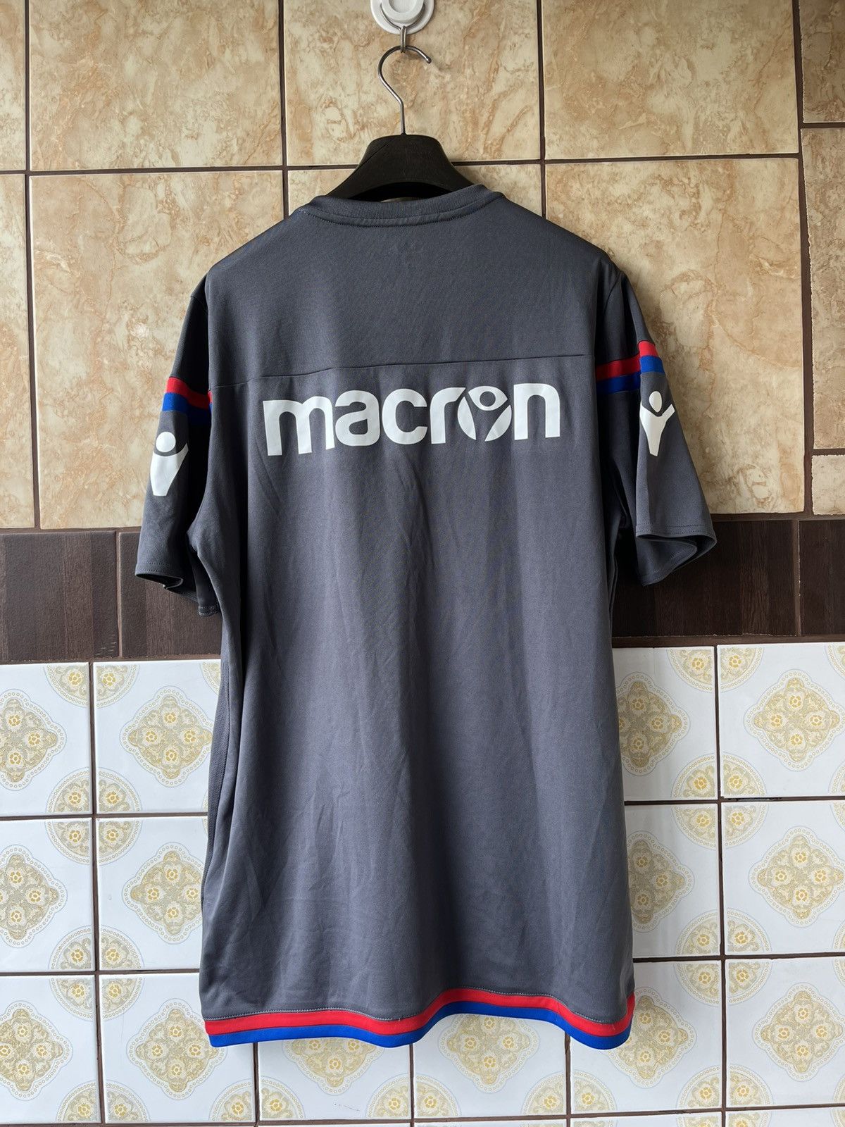 Macron Macron Crystal Palace 2017/2018 training jersey Size US XL / EU 56 / 4 - 3 Thumbnail