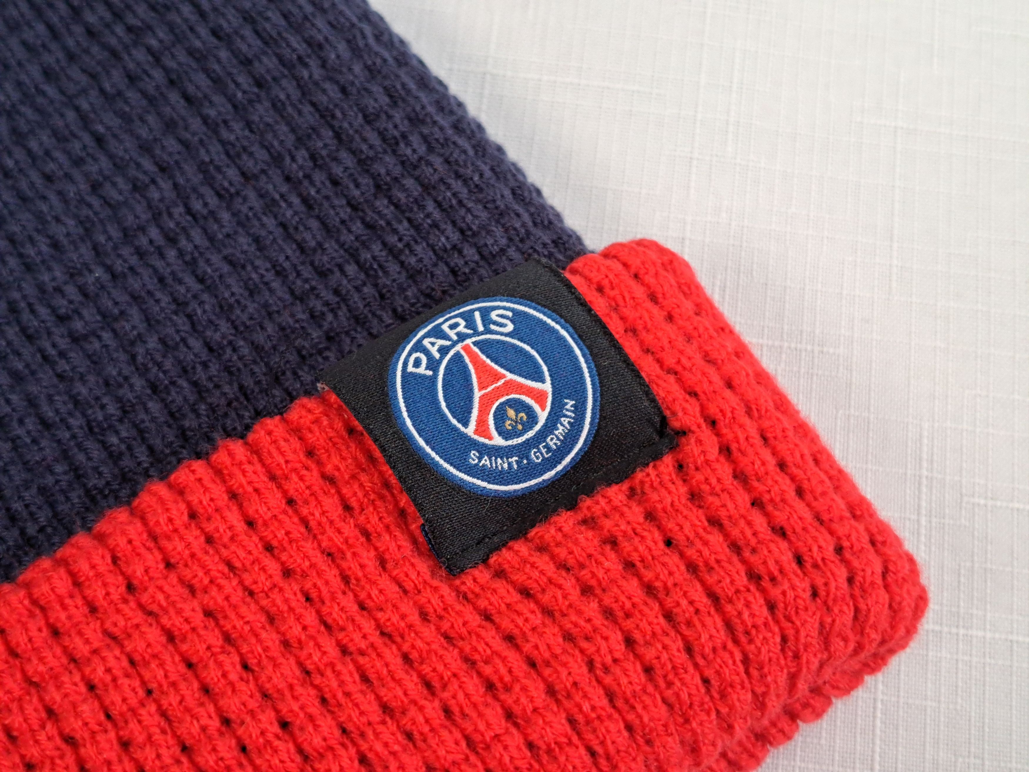 Nike NIKE Paris Saint-Germain beanie and pro snapback hat/cap. Size ONE SIZE - 6 Thumbnail
