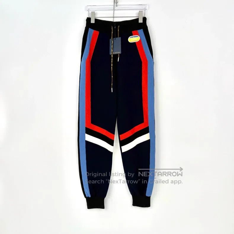 Louis Vuitton Louis Vuitton size s Black contrast half sheepskin jogging Size US 28 / EU 44 - 3 Thumbnail