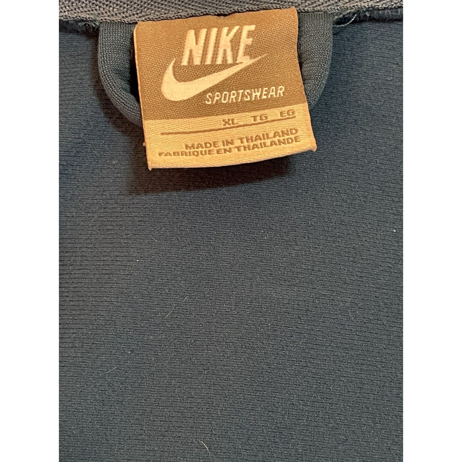 Nike Vintage Nike Mens Windbreaker Track Jacket Full Zip Nylon Athletic Lined Sz XL Size US XL / EU 56 / 4 - 3 Thumbnail