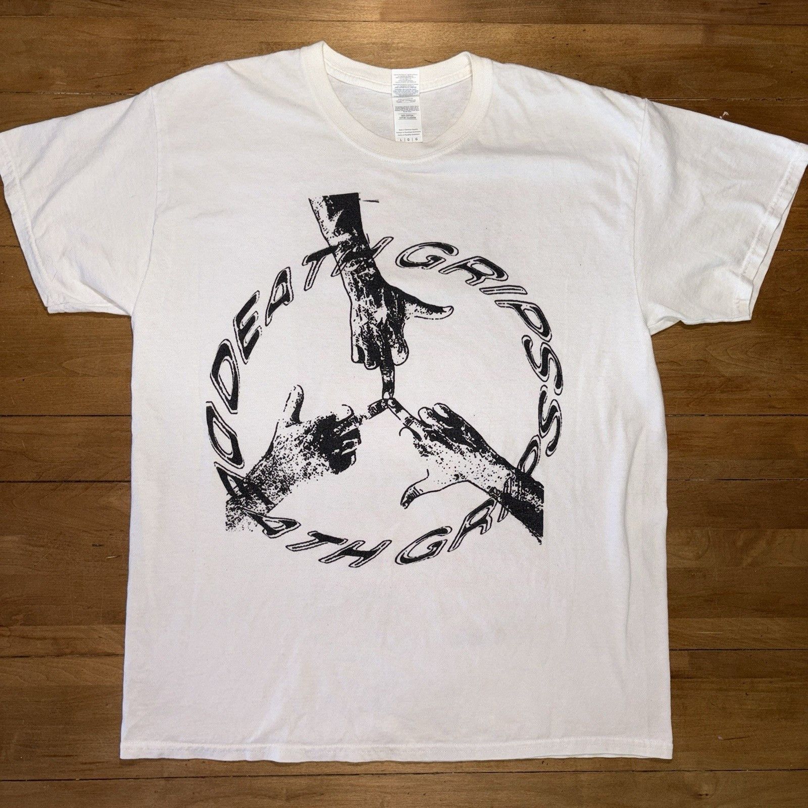 Death Grips 2017 Ministry Concert Tour T-Shirt, Peace Daisy Size US L / EU 52-54 / 3 - 3 Thumbnail