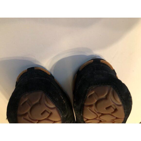 Ugg UGG women's suede shearling moccasin slippers 5612 size: 8 Size US 8 / IT 38 - 6 Thumbnail
