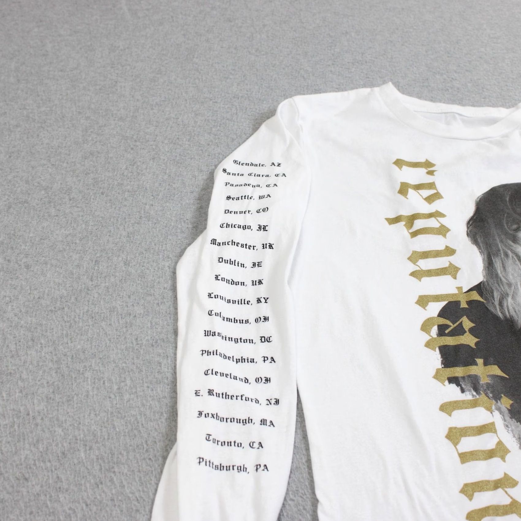 Vintage Taylor Swift Shirt Mens Medium White Long Sleeve Reputation Stadium Tour Graphic Size US M / EU 48-50 / 2 - 5 Thumbnail