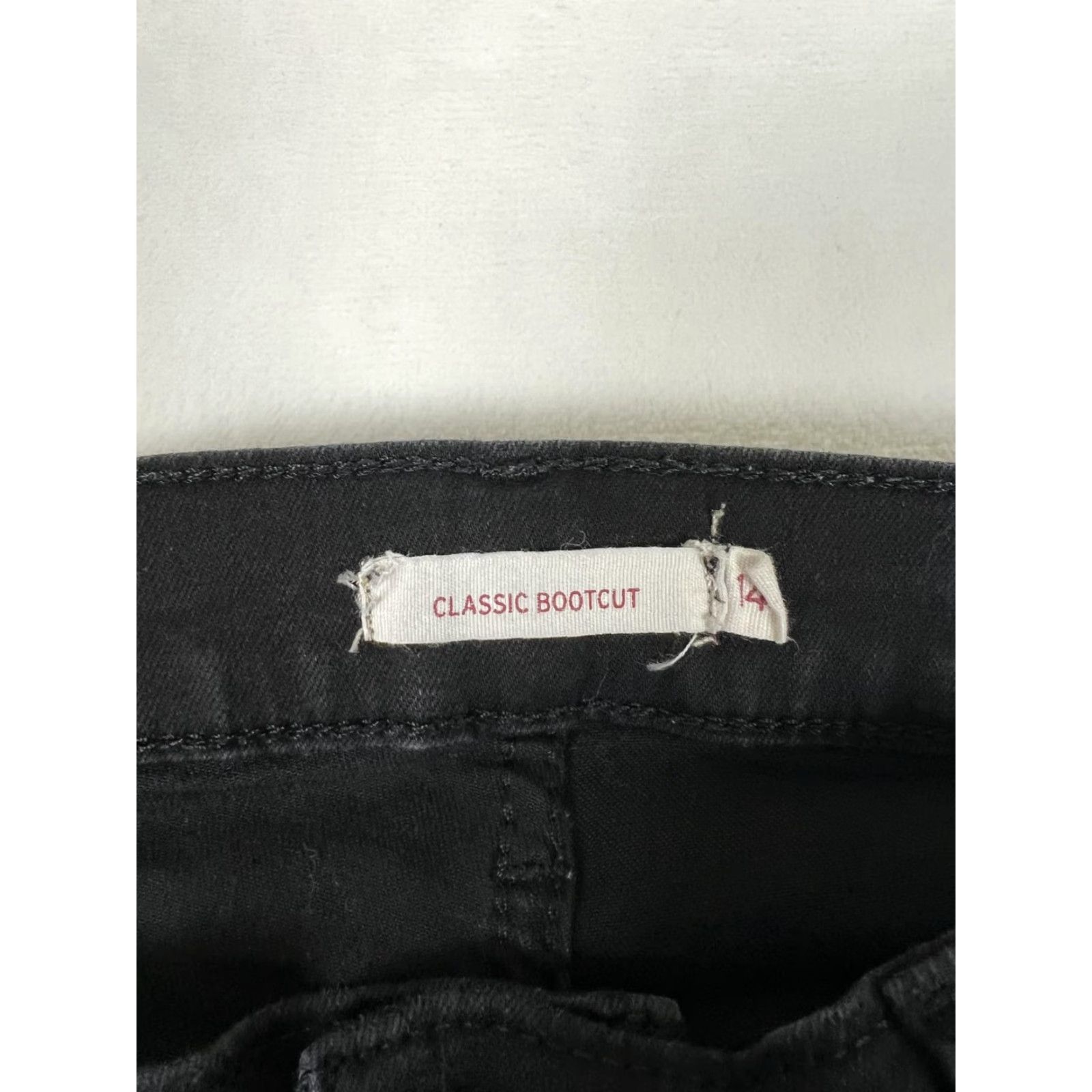 Levi's Levis 517 Jeans Men Bootcut Denim Black 14 Regular Stretch Pockets Zip Fasten Womens? Size 36" / US 14 / IT 50 - 2 Thumbnail