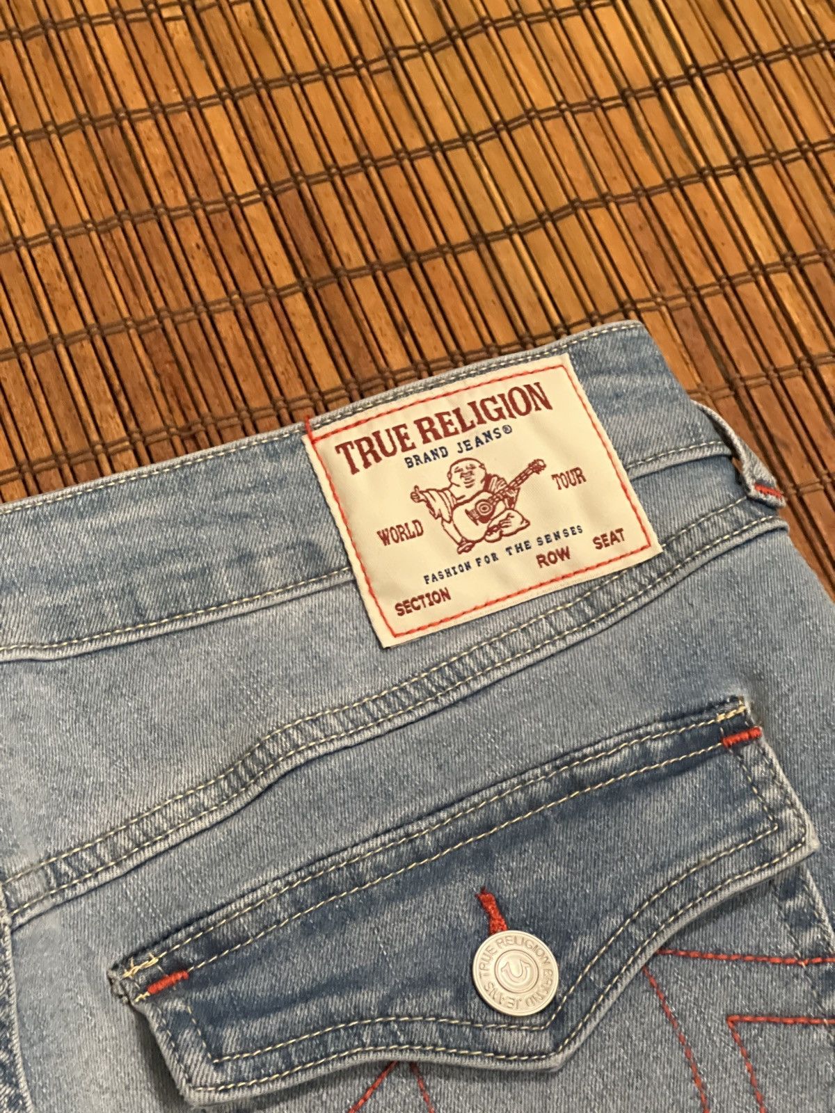 True Religion True religion M fresh wash joey midrise flare denim jean Size 30" / US 8 / IT 44 - 9 Thumbnail