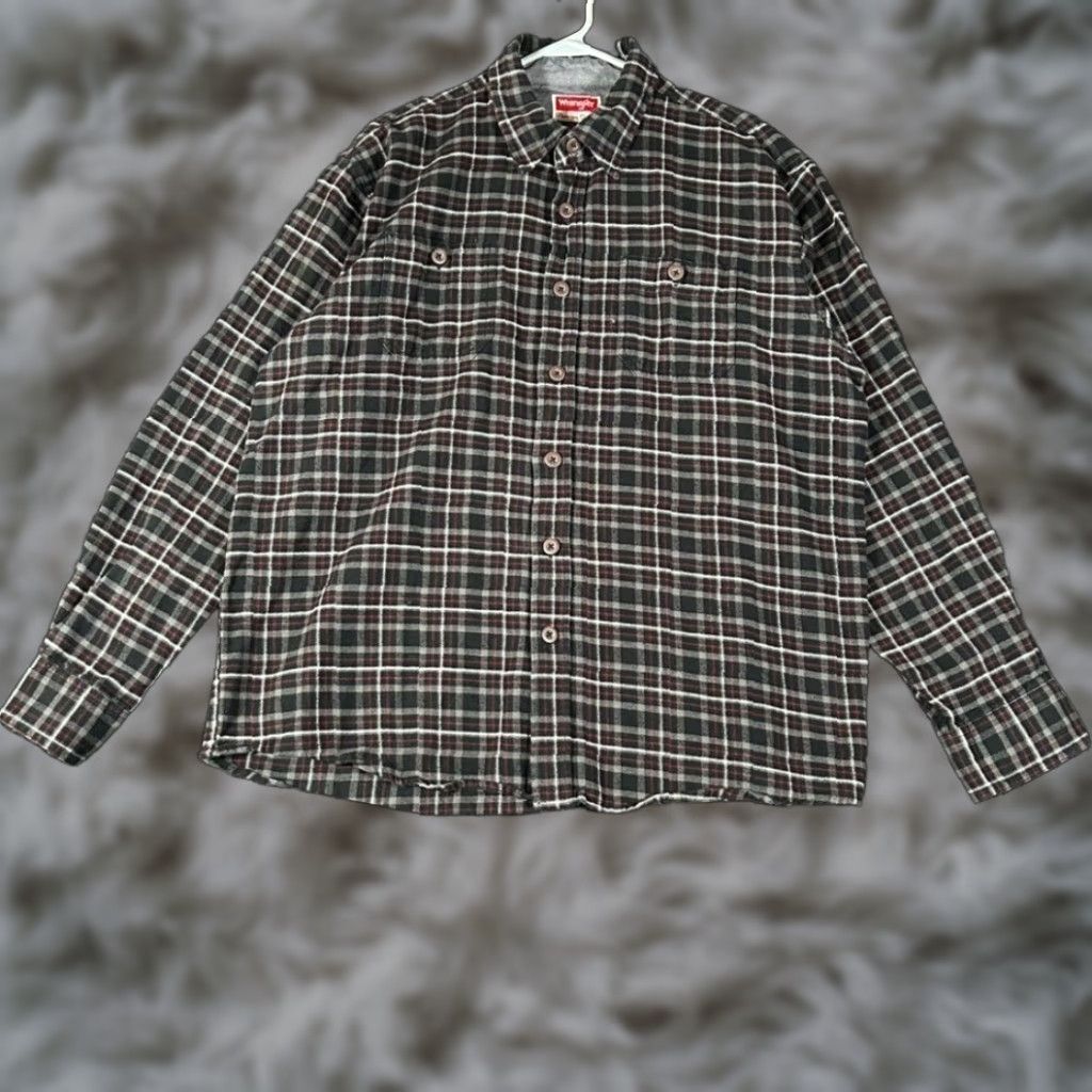 Wrangler VINTAGE Wrangler Mens Flannel Shirt Plaid Button Down Long Sleeve Black Red XL Size US XL / EU 56 / 4 - 1 Thumbnail