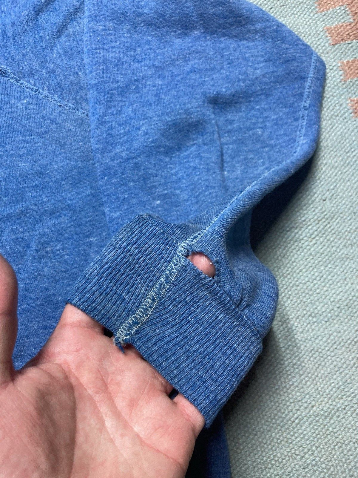 Vintage 70s crewneck sweatshirt heather blue distressed whooped XL Size US XL / EU 56 / 4 - 3 Thumbnail