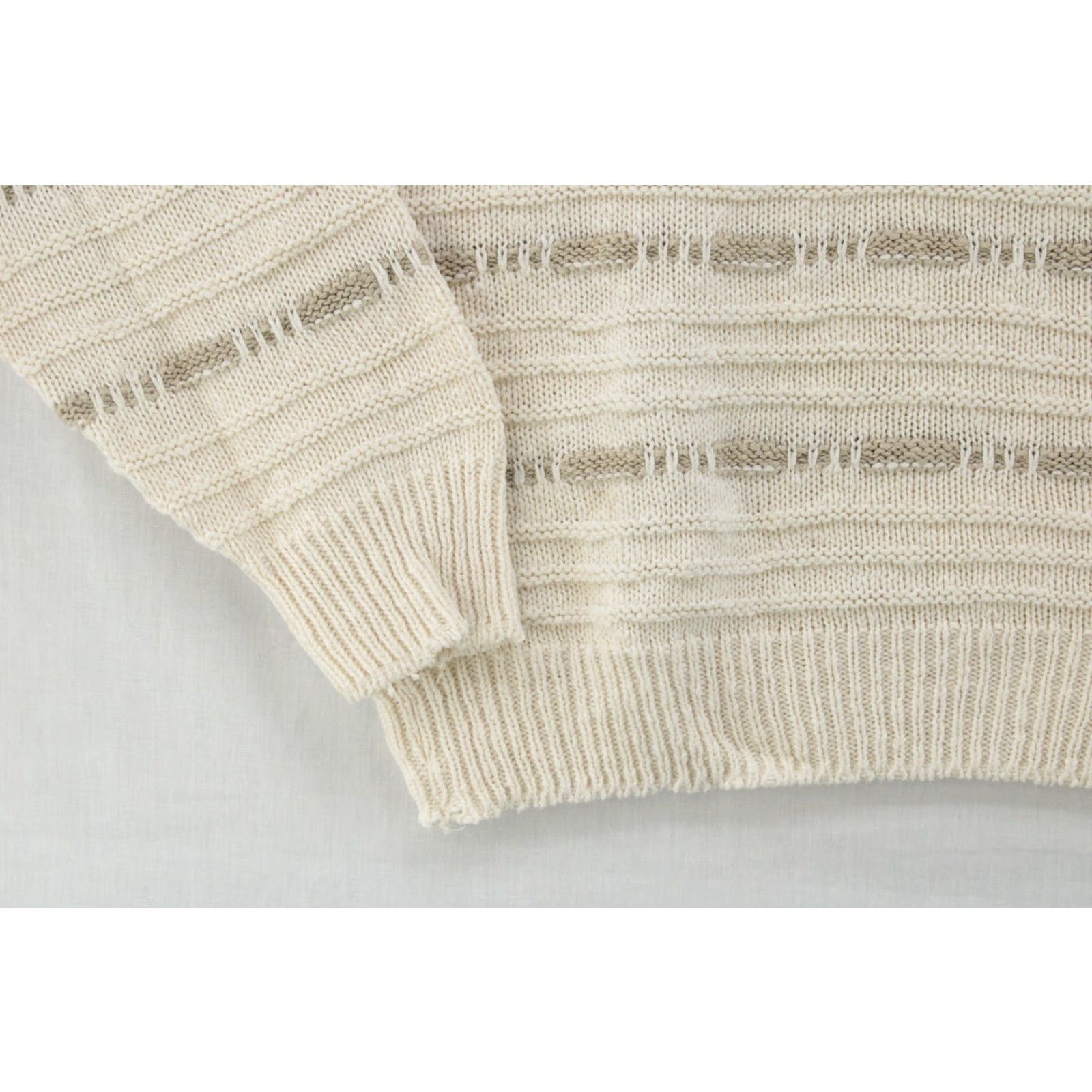 Vintage VINTAGE Alps Sweater Men XL Beige Wool Blend Textured USA Outdoor Christmas 90s Fashion Mens XL Beige Wool Blend Pullover Crew Neck US Made Size US XL / EU 56 / 4 - 2 Thumbnail