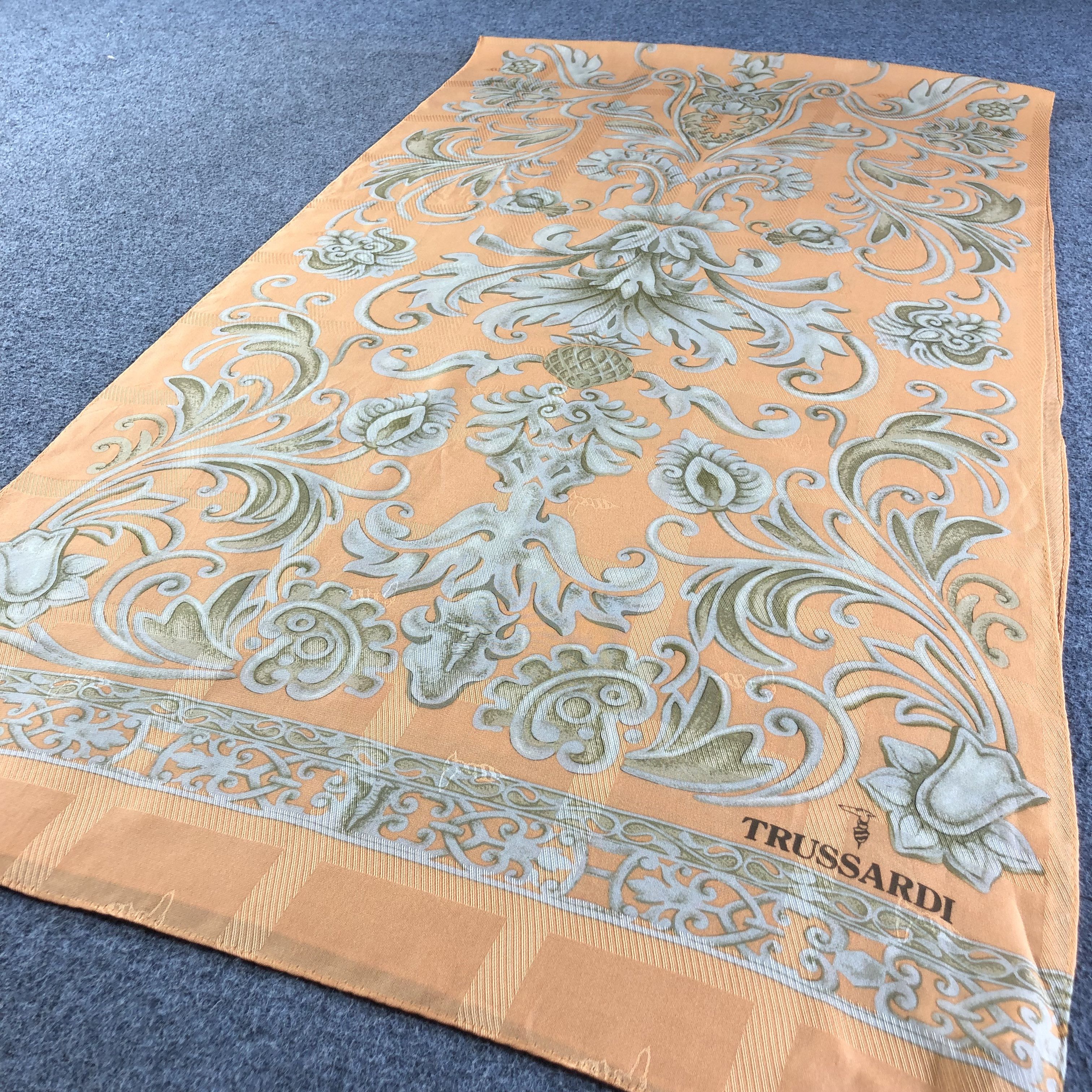 Trussardi Trussardi Luxury Silk Stole Silk Scarf M952 Size ONE SIZE - 3 Thumbnail