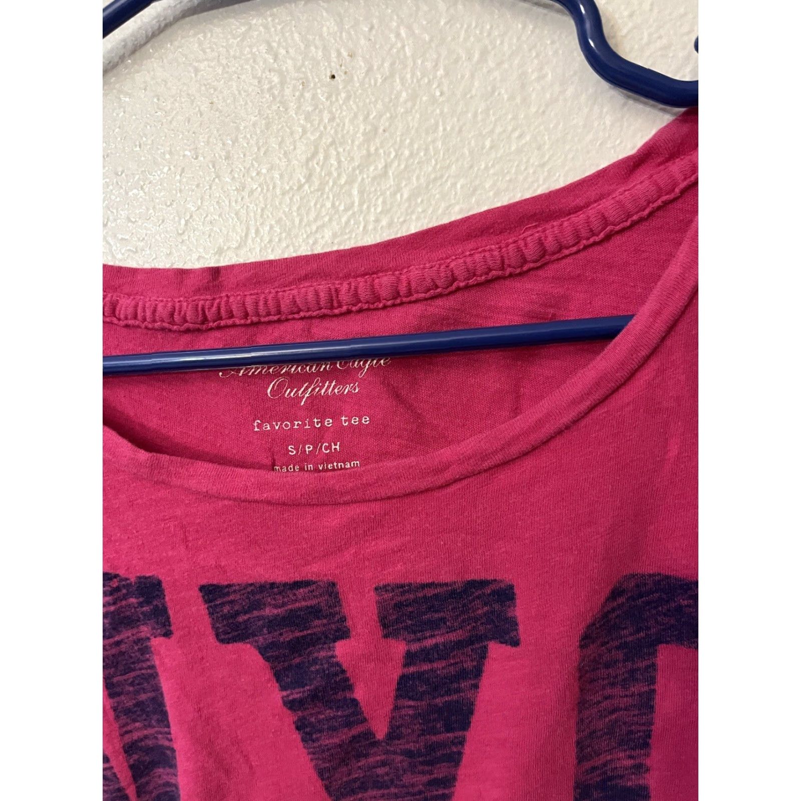 American Eagle Outfitters AMERICAN EAGLE Pink Graphic T-Shirt Women's Short Sleeve Small Size S / US 4 / IT 40 - 2 Thumbnail