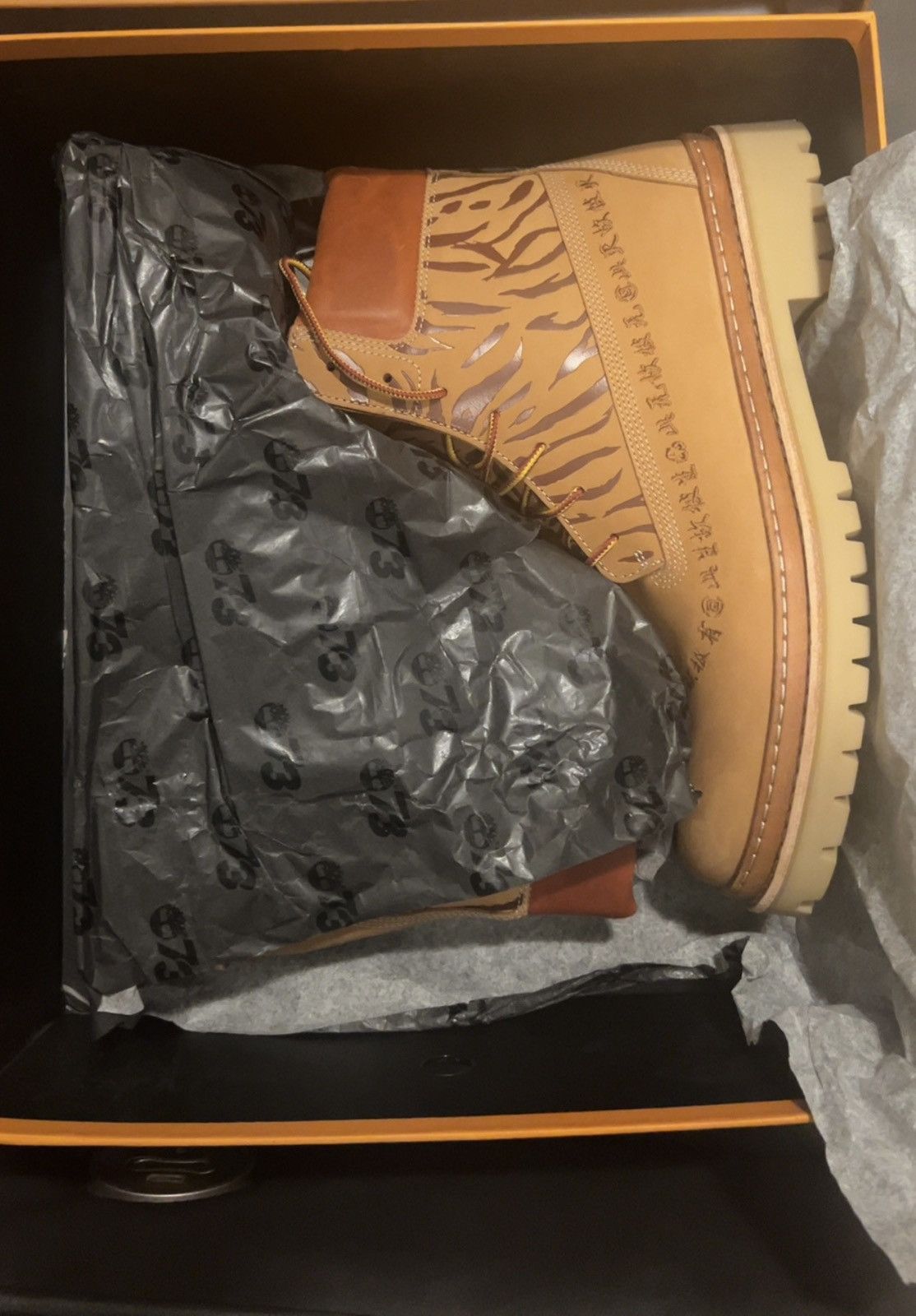 Timberland Timberland × CLOT Edison Chen 6" Premium Boot Size US 10.5 / EU 43-44 - 6 Thumbnail