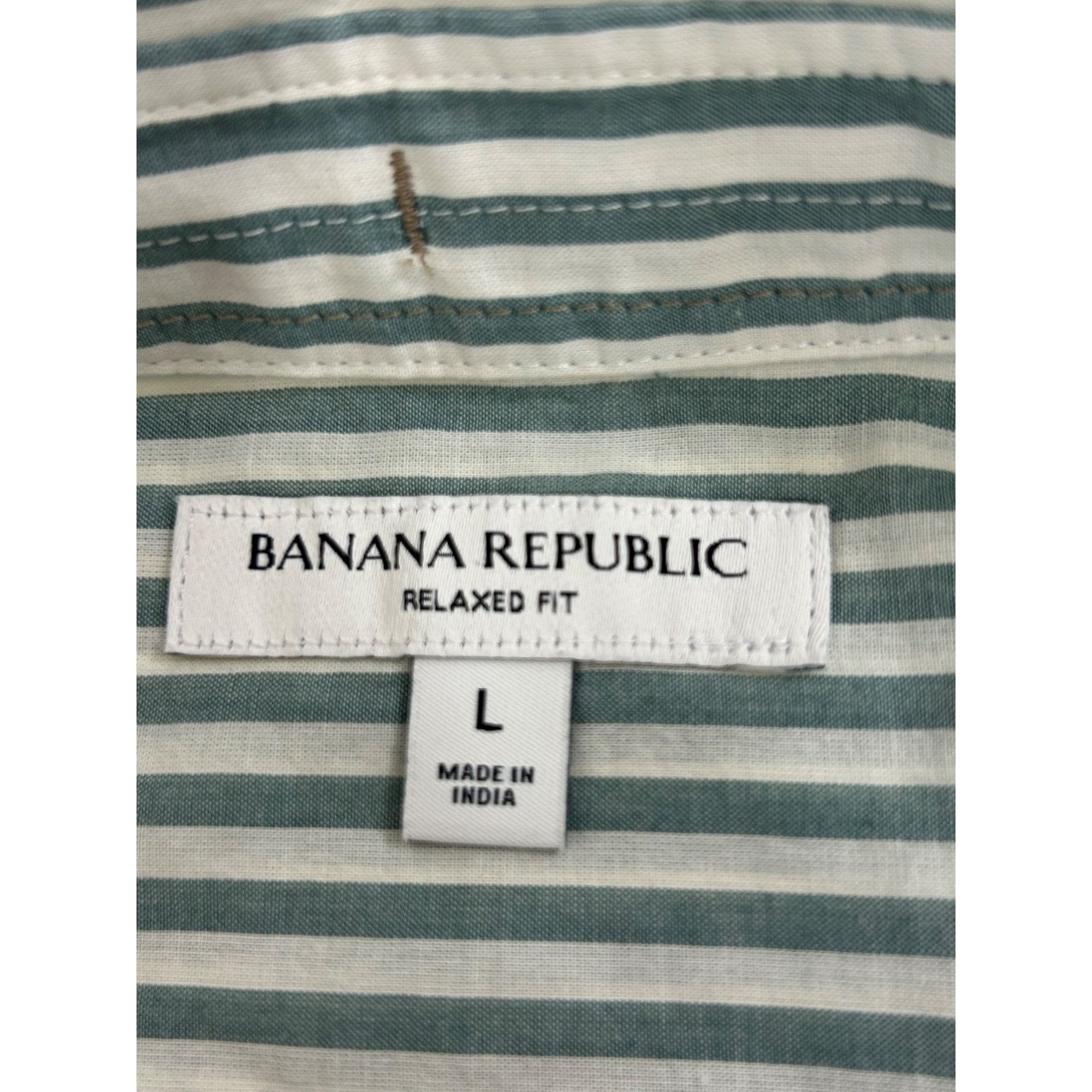Banana Republic Banana Republic Men’s Shirt Button Up L Green Cream Mini Str Size US L / EU 52-54 / 3 - 5 Thumbnail