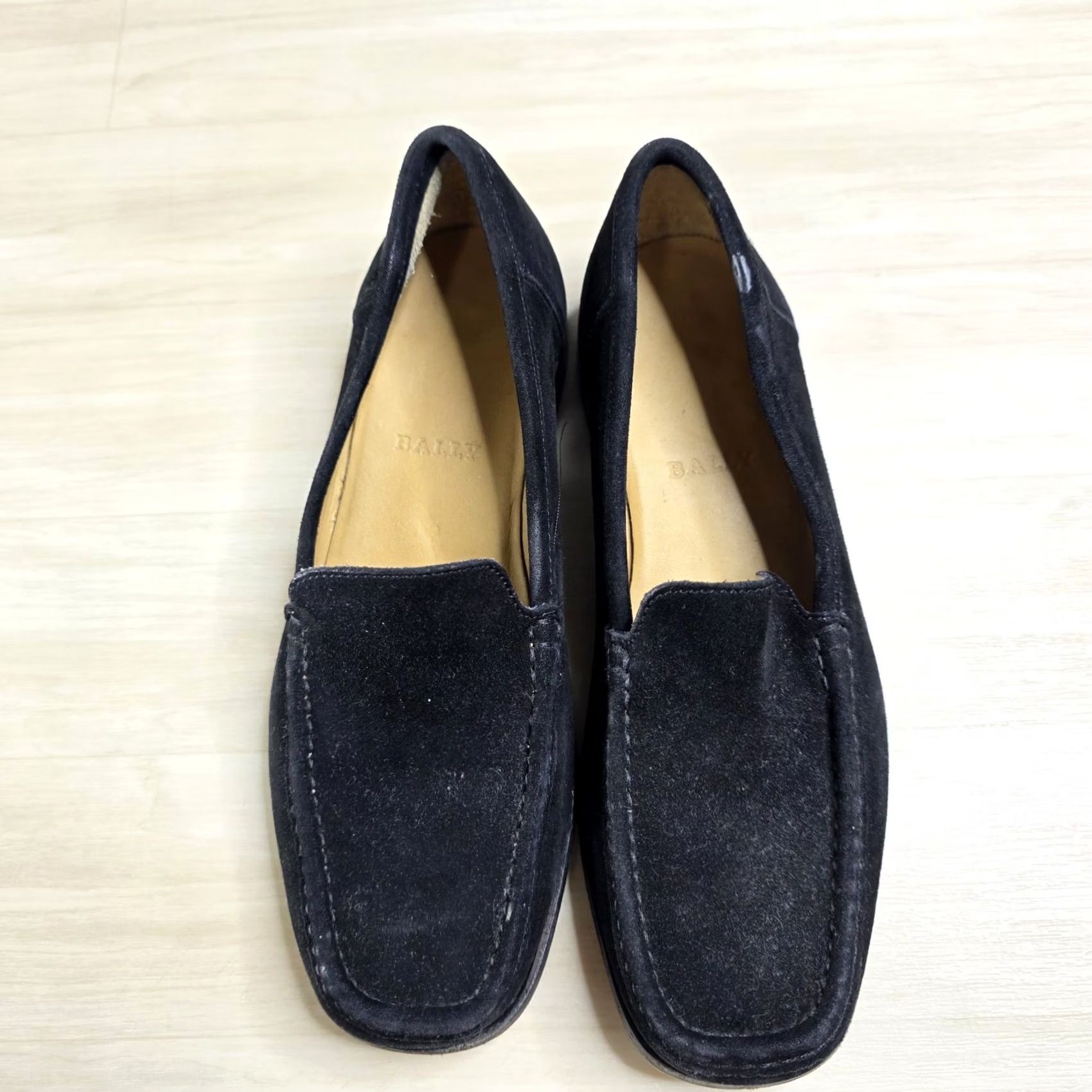 Bally Bally Black Suede Slip On Loafers Women's 5.5 Loafer Slip On Suede Flat E Size 5.5 Black Bally Women's Shoes Size US 6 / IT 36 - 4 Thumbnail