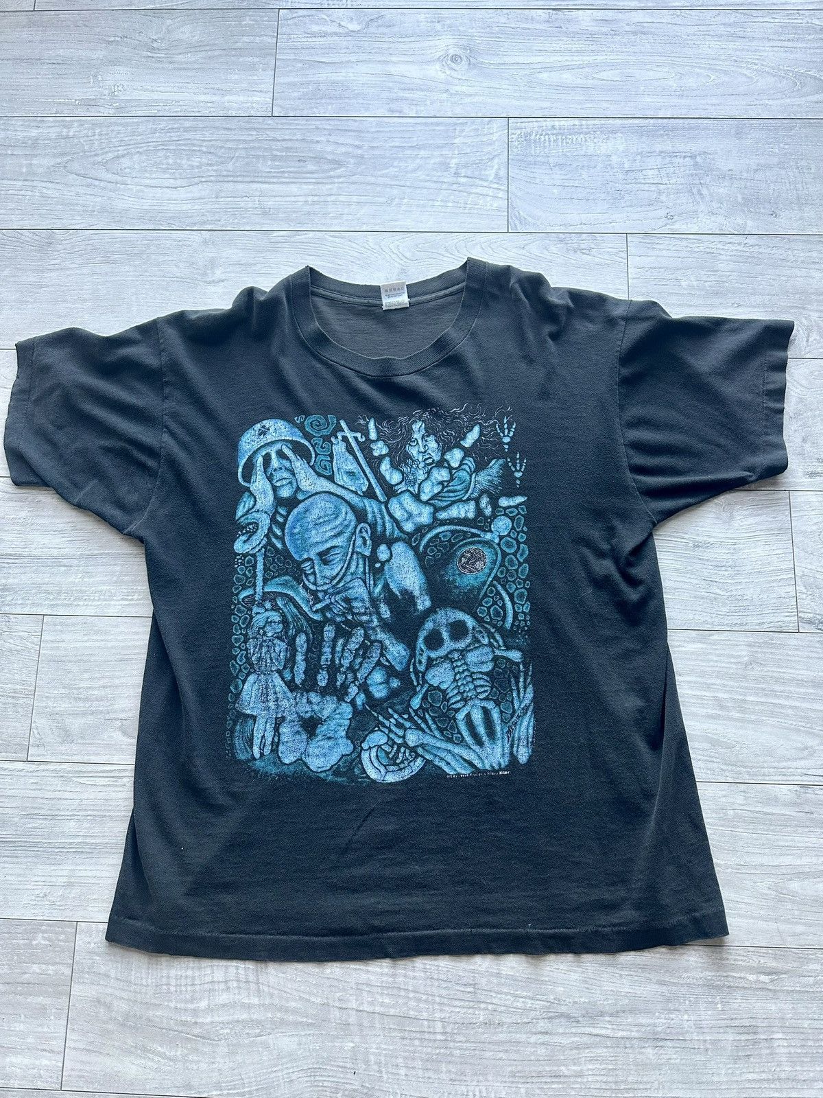 Vintage Alice in chains 1993 vintage tee xl Size US XL / EU 56 / 4 - 1 Thumbnail