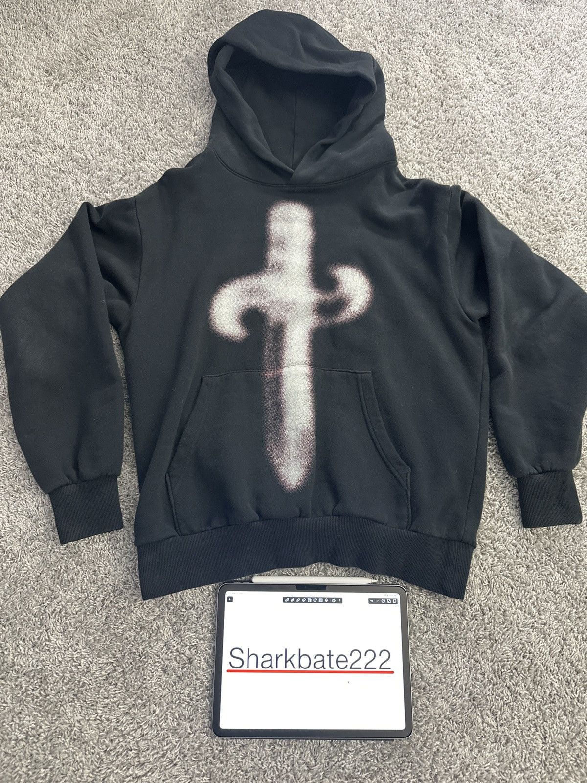 21 Savage 21 savage x Drake it’s all a blur tour dagger hoodie Size US M / EU 48-50 / 2 - 1 Thumbnail
