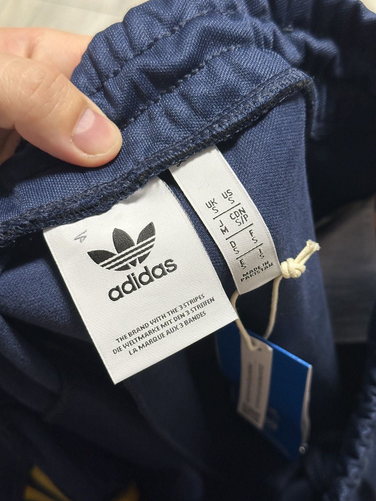 Adidas New Adidas Arsenal Beckenbauer Track Bottoms SweatPants Size US 30 / EU 46 - 4 Thumbnail