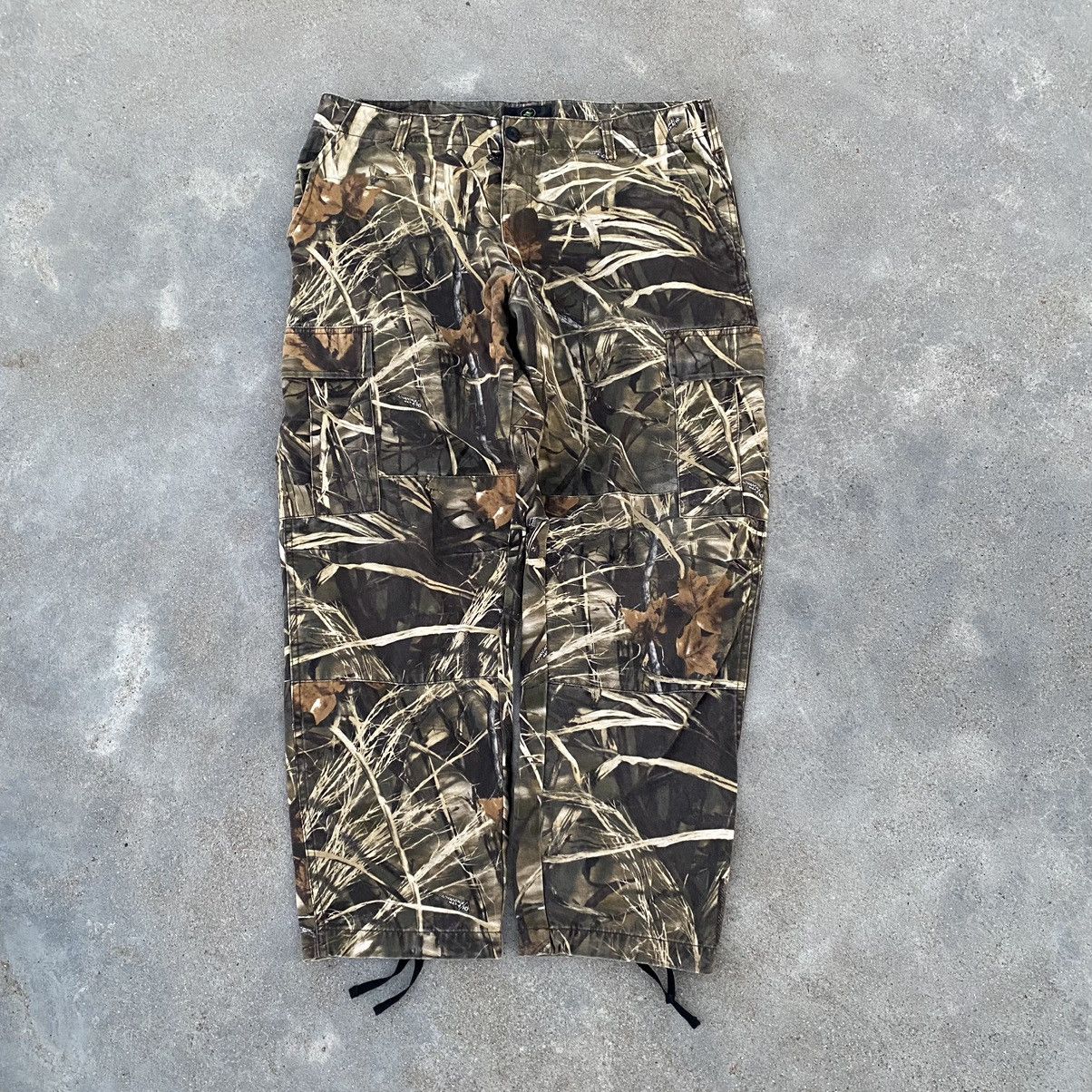 CRAZY Essential Baggy Camo Readhead Pants