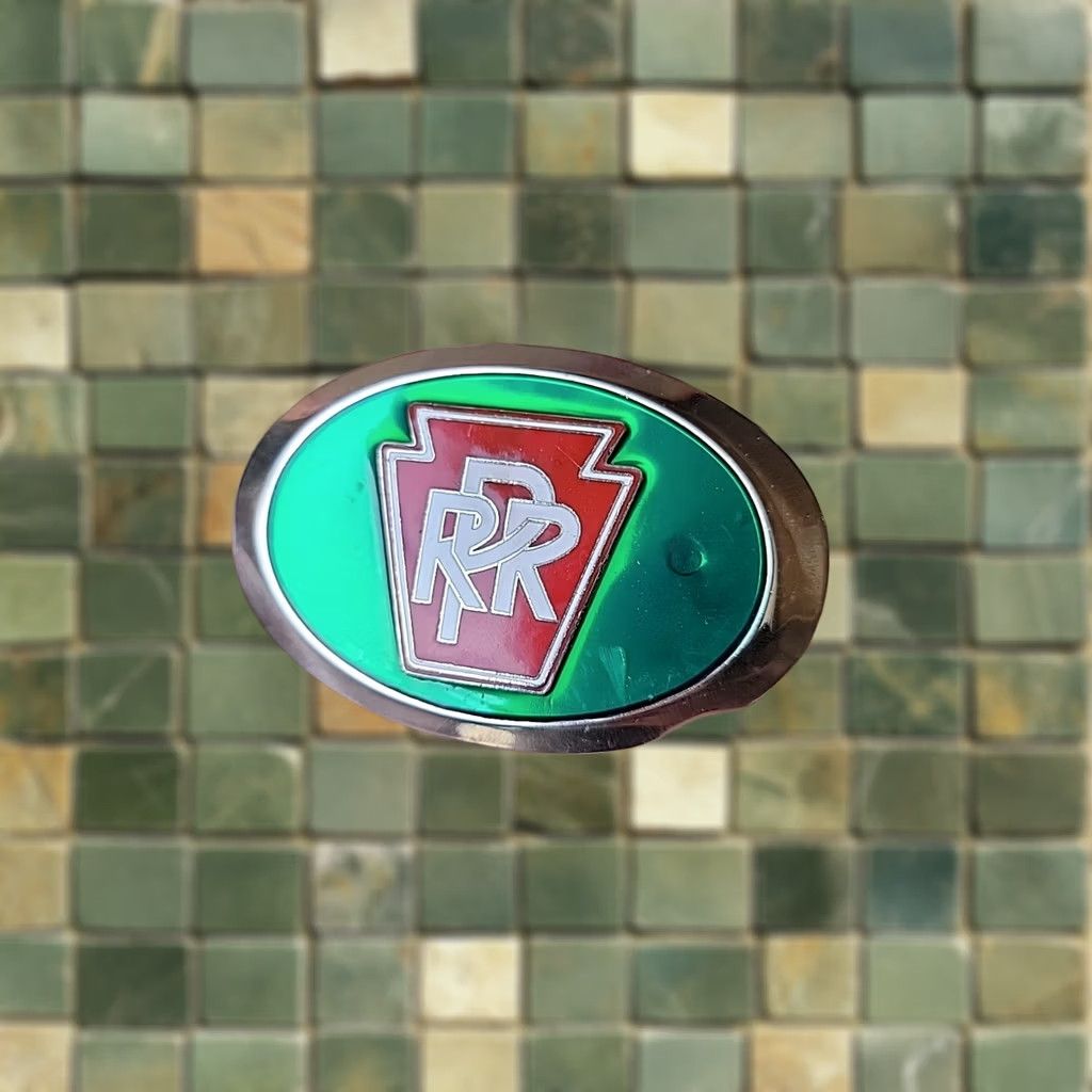 Vintage VINTAGE PRR Pennsylvania Railroad Branded Belt Buckle Logo Metal Red Green Enamel 1980s Vehicles/Transportation Mens Womens Boys Girls Size ONE SIZE - 1 Thumbnail