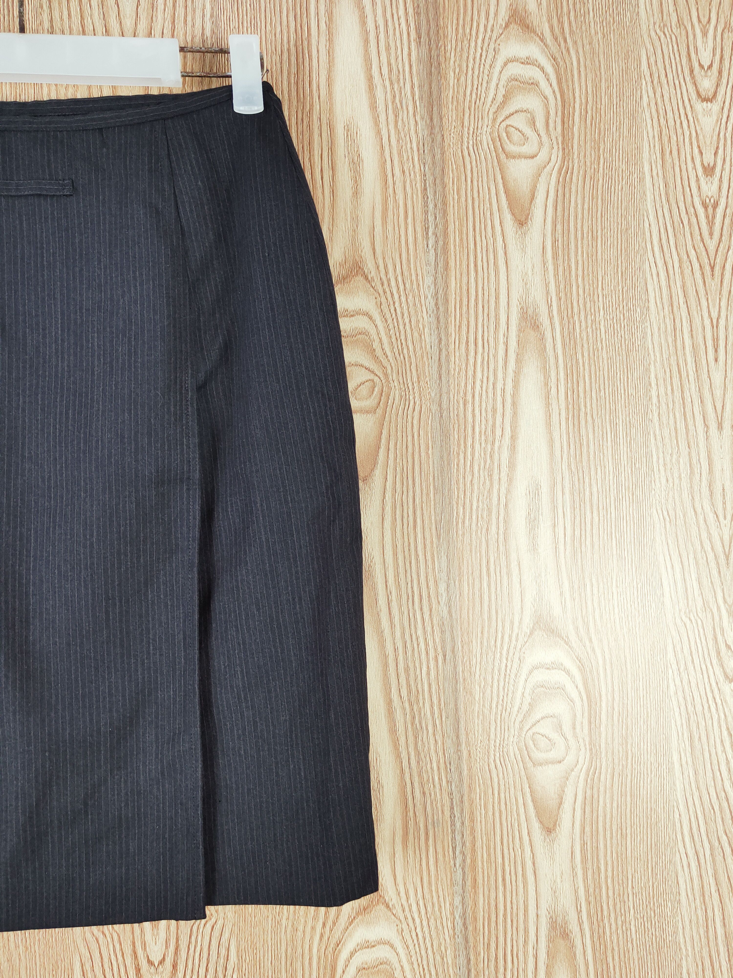 Jean Paul Gaultier DL Jean Paul Gaultier classique stripe Black Skirts #W862 Size 25" / US 0 / IT 36 - 8 Thumbnail