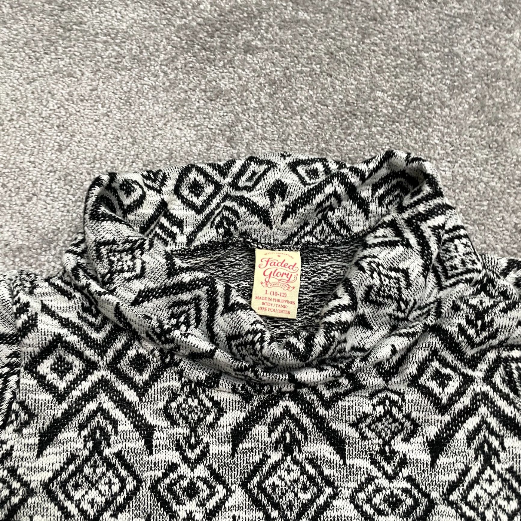Faded Glory Faded Glory Sweater Dress Juniors L Black White Geometric Aztec Cowl Neck Dress Size L / US 10 / IT 46 - 4 Thumbnail