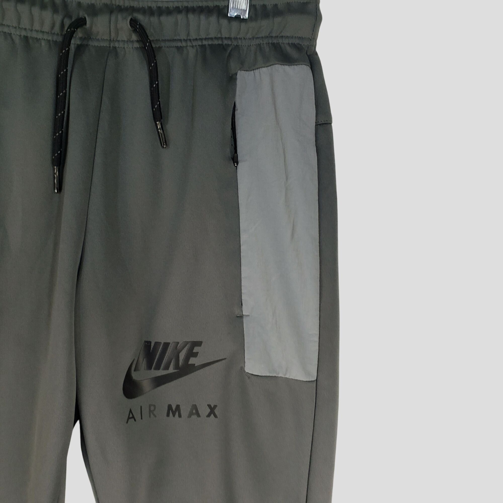 Nike Nike Air Max jogger pants gray tapered fit logo sweatpants S Size US 30 / EU 46 - 5 Thumbnail