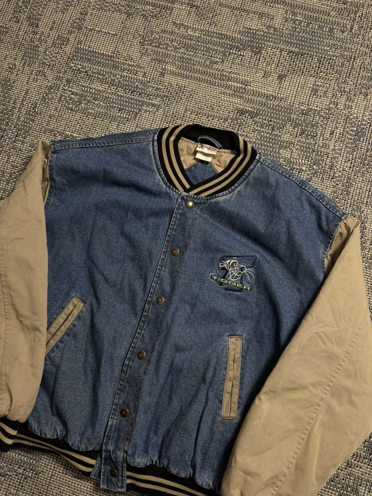Disney Vintage Rare Disney Tiger USA Denim Bomber Jacket Size US XL / EU 56 / 4 - 5 Thumbnail