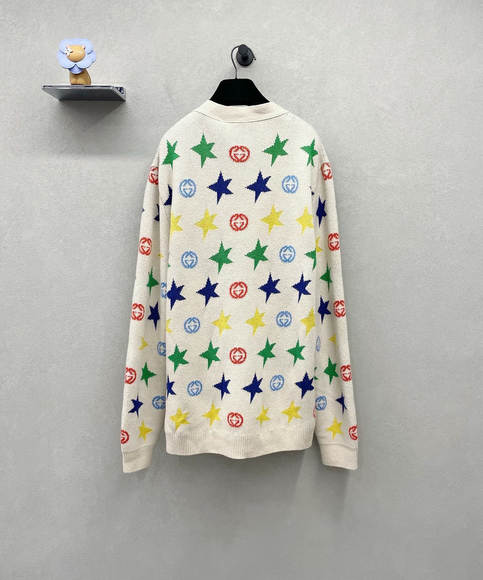 Gucci Gucci Beige star cardigan sweater 2501-Nextarrow Size US L / EU 52-54 / 3 - 2 Thumbnail