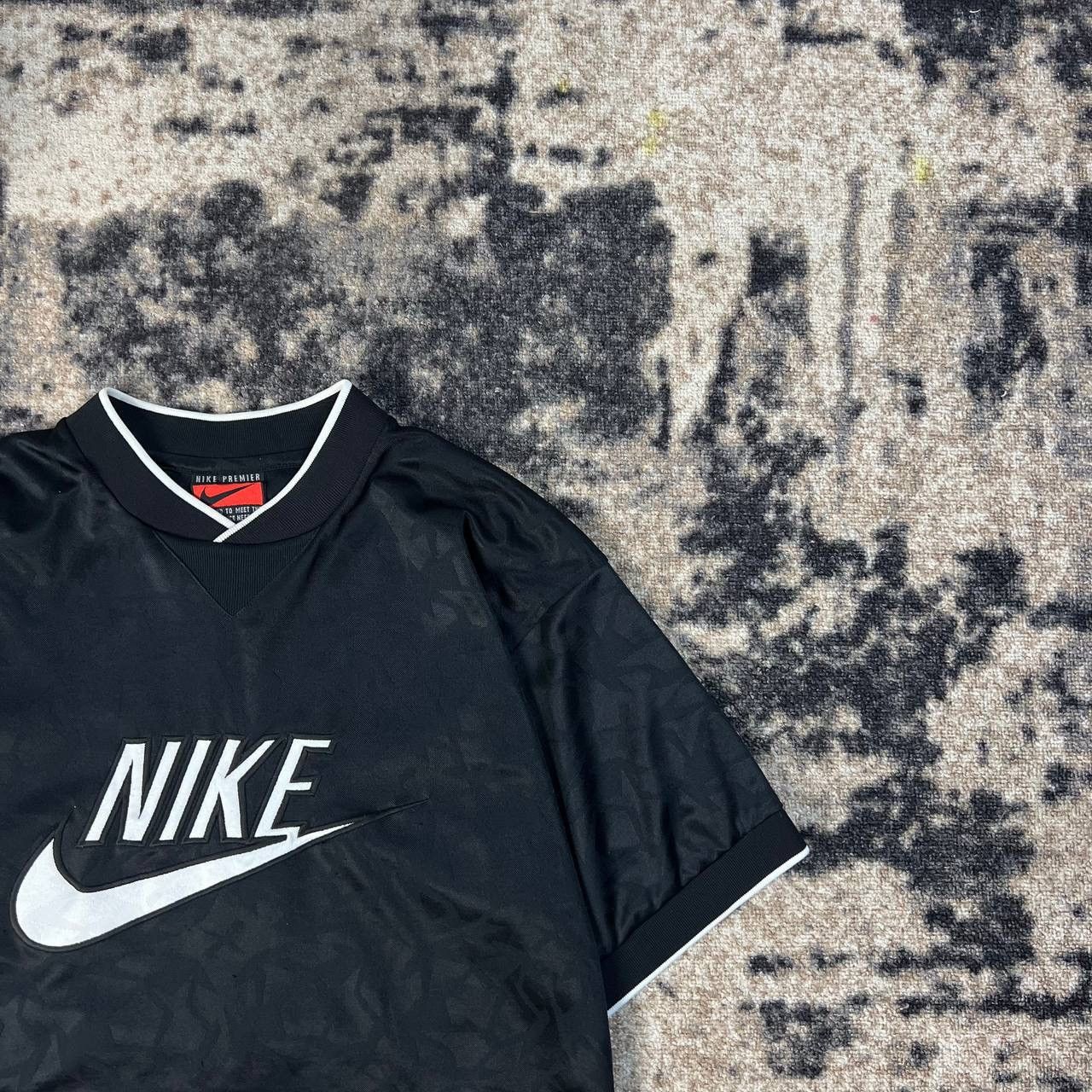Nike Nike Premier Vintage 90s Big Embroidered Logo T-Shirt Size US M / EU 48-50 / 2 - 2 Thumbnail