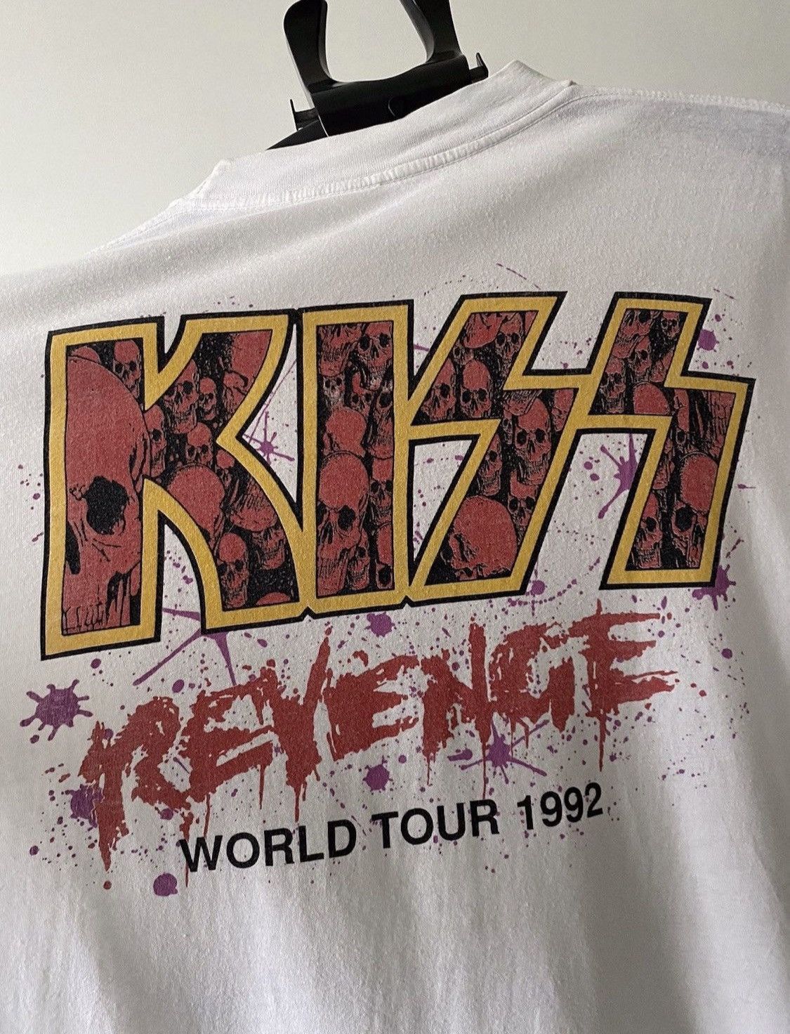 Band Tees × KISS × Vintage KISS 1992 Revenge Vintage Tour T Shirt Size US XL / EU 56 / 4 - 5 Thumbnail