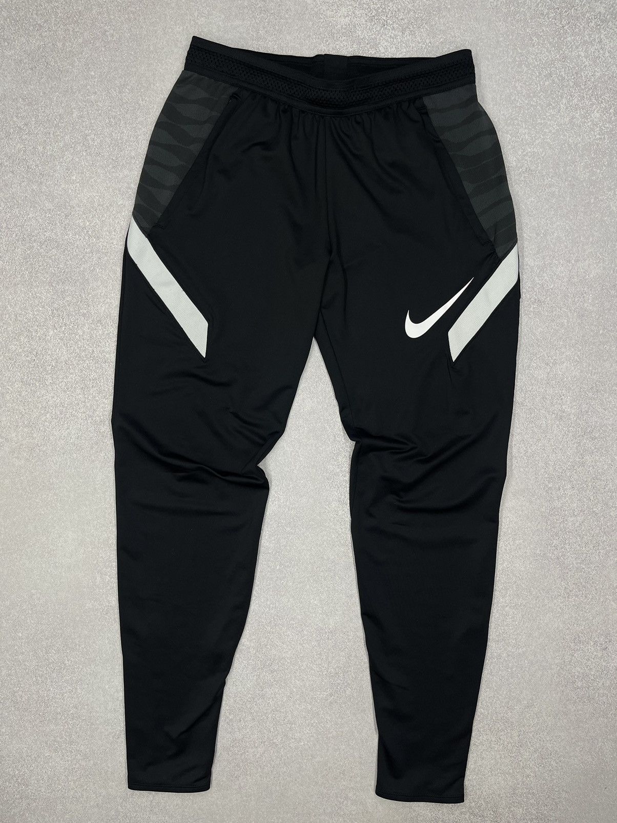 Nike Mens Nike Dri Fit Strike Black Sweatpants Y2K Swoosh ACG Size US 30 / EU 46 - 2 Thumbnail