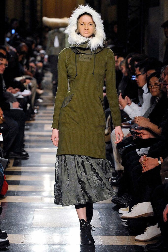 Junya Watanabe Runway AW10 “White Fur” Detachable Hood Ribbed-Knit Dress Size XS / US 0-2 / IT 36-38 - 2 Thumbnail