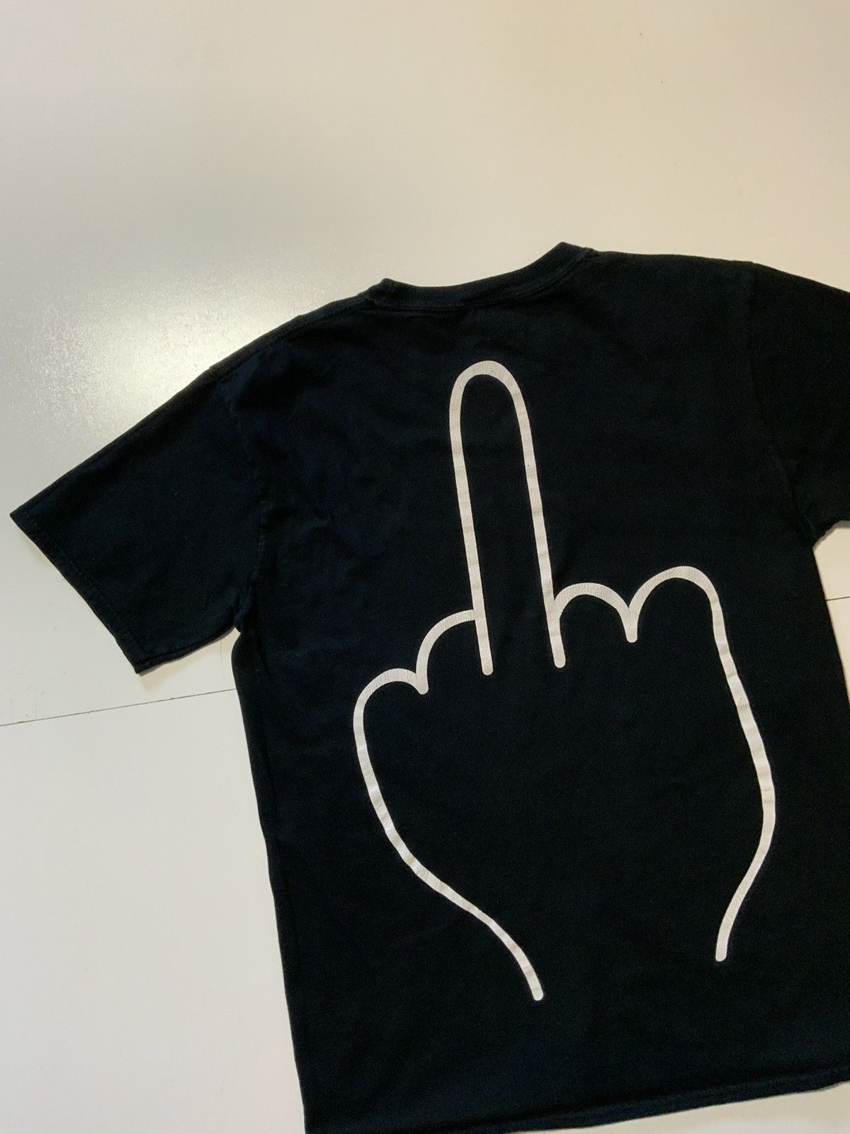 Pizza Slime Pizza Slime Middle Finger Skateboard Black Graphic T-Shirt Size US M / EU 48-50 / 2 - 4 Thumbnail