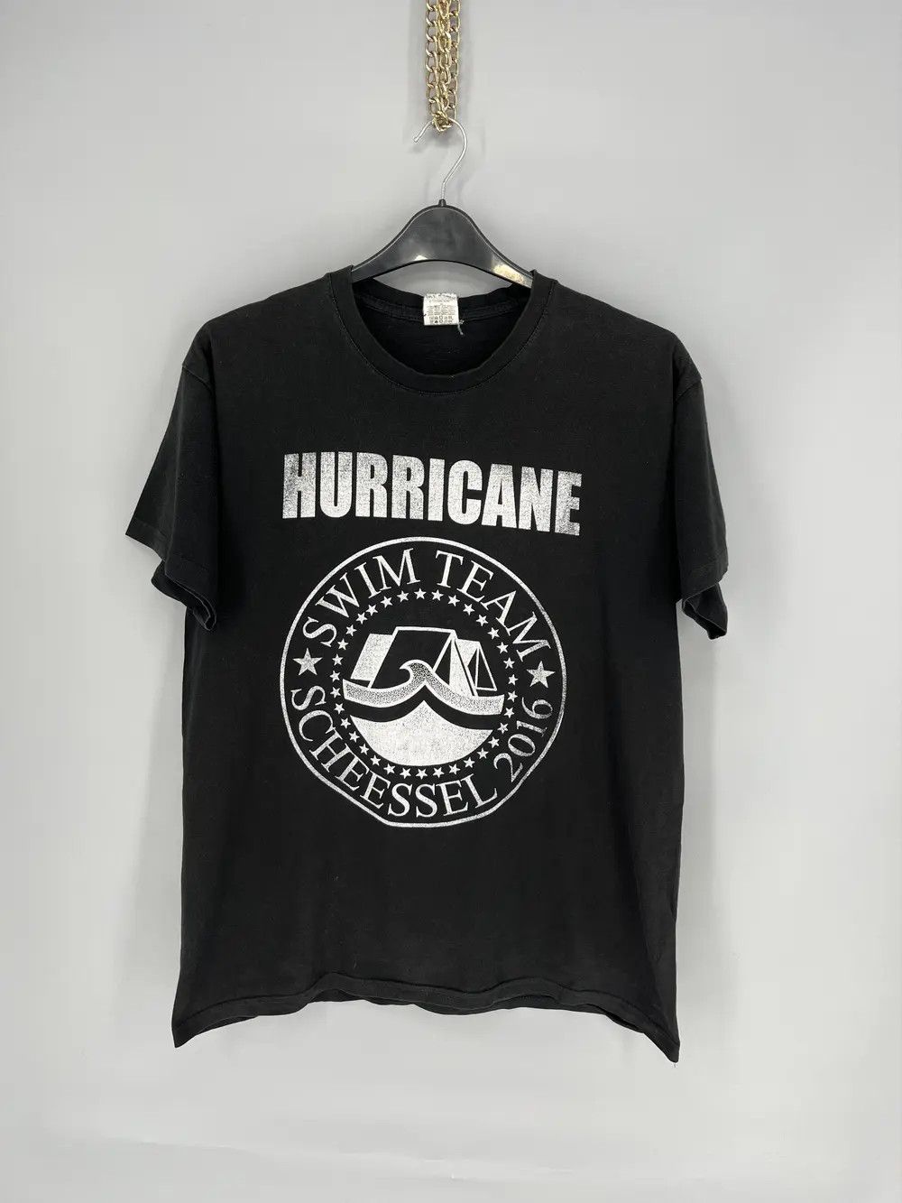 Band Tees Vintage hurricane over the edge band tees Streetwear Size US L / EU 52-54 / 3 - 1 Thumbnail