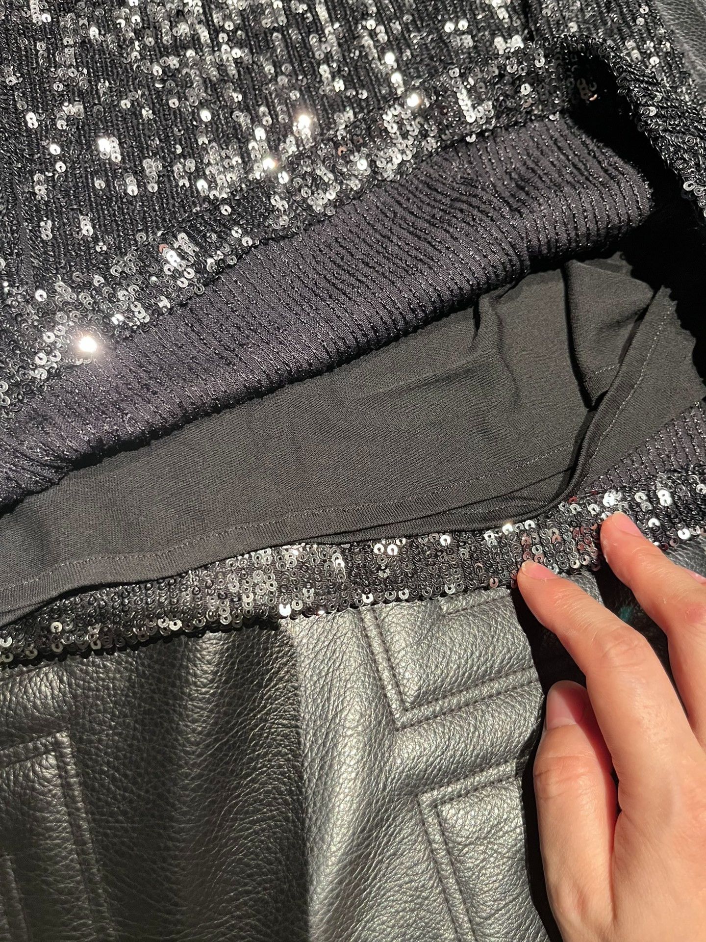Saint Laurent Paris Saint laurent size xs Sequined vest 2501-Nextarrow Size 36R - 5 Thumbnail