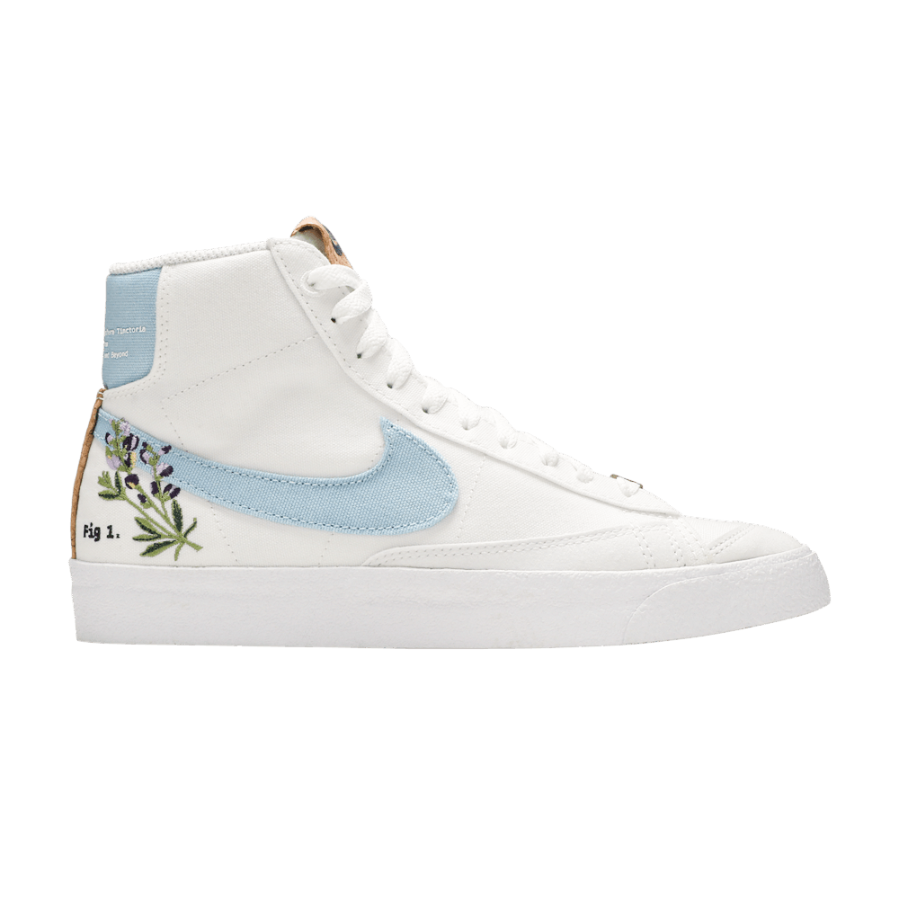 image of Nike Wmns Blazer Mid 77 Se Indigo Shoes in White, Women's (Size 5)