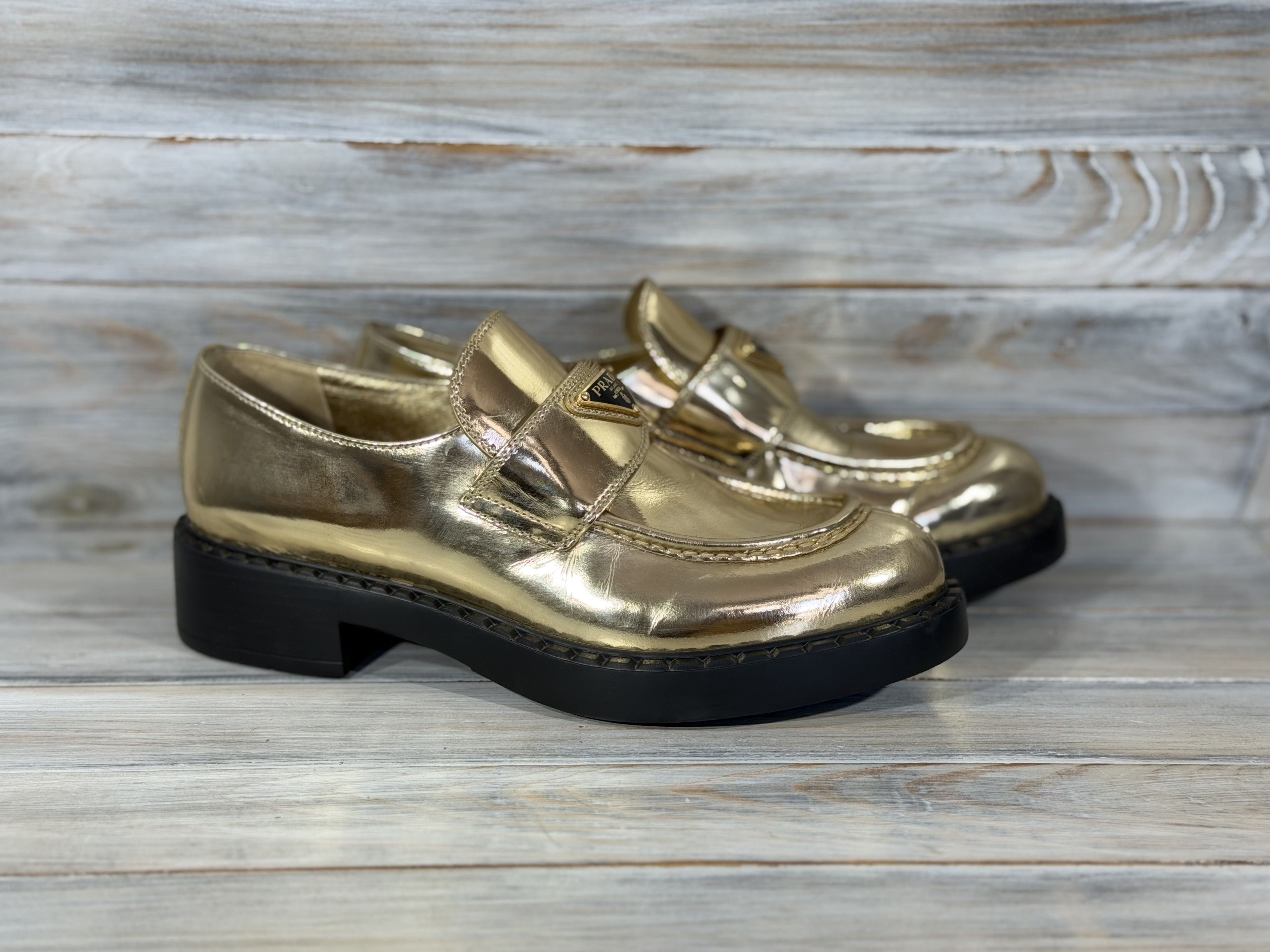 Prada PRADA Milano Metallic Gold Leather Loafers Triangular Logo Size US 10.5 / IT 40.5 - 1 Thumbnail