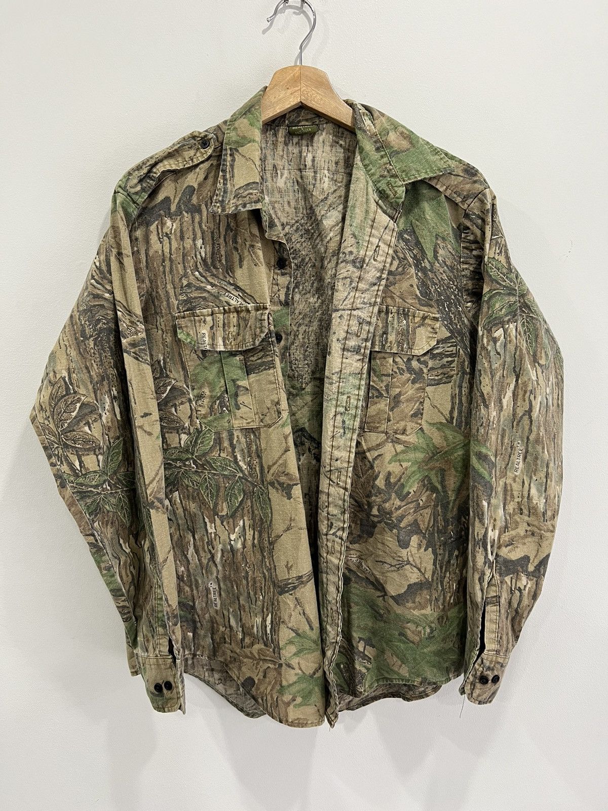 Vintage Mossy Oaks Camo Real Tree Button Up Shirt Laege