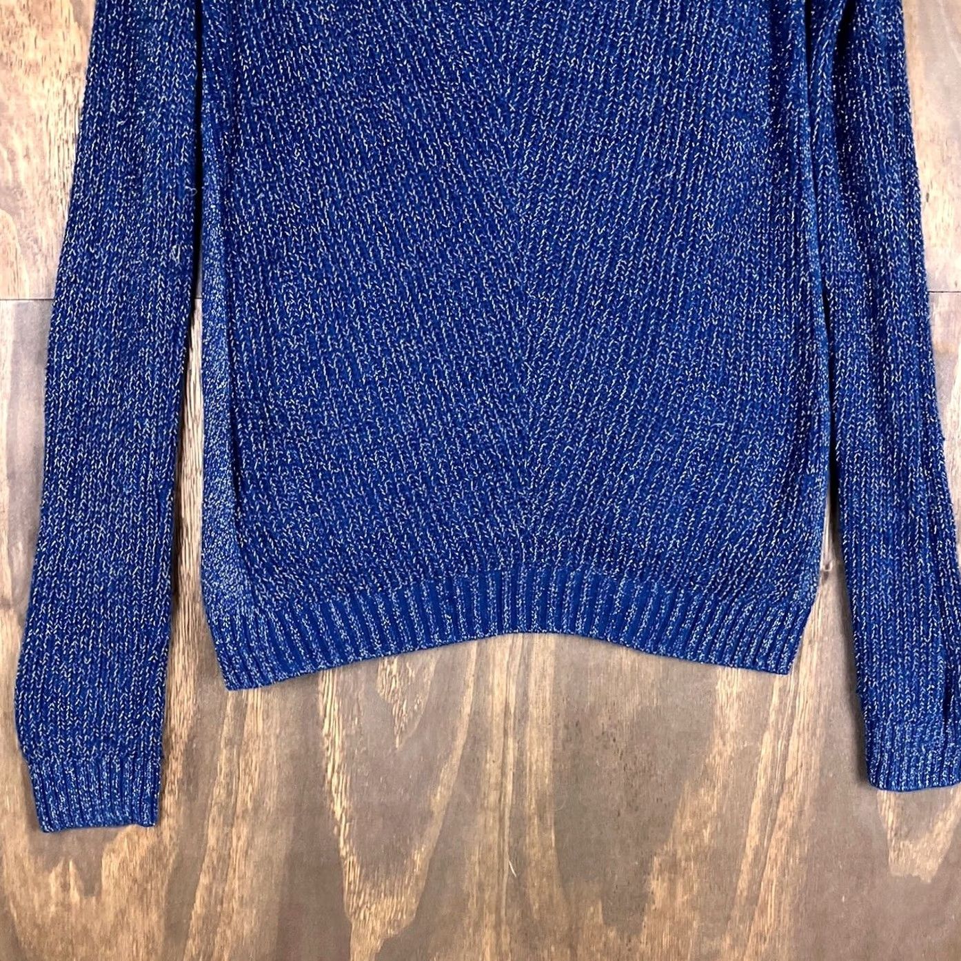 Banana Republic Banana Republic Womens Sweater Blue Metallic Heritage Knit V Neck Ribbed Small Knit Shirt Pullover Casual Womens Size S / US 4 / IT 40 - 3 Thumbnail