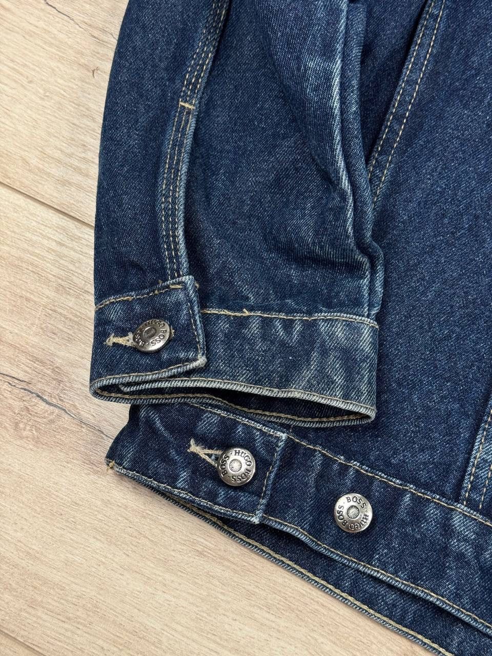 Hugo Boss Vintage Hugo Boss 80 / 90s Denim Jacket Size L Size US L / EU 52-54 / 3 - 9 Thumbnail