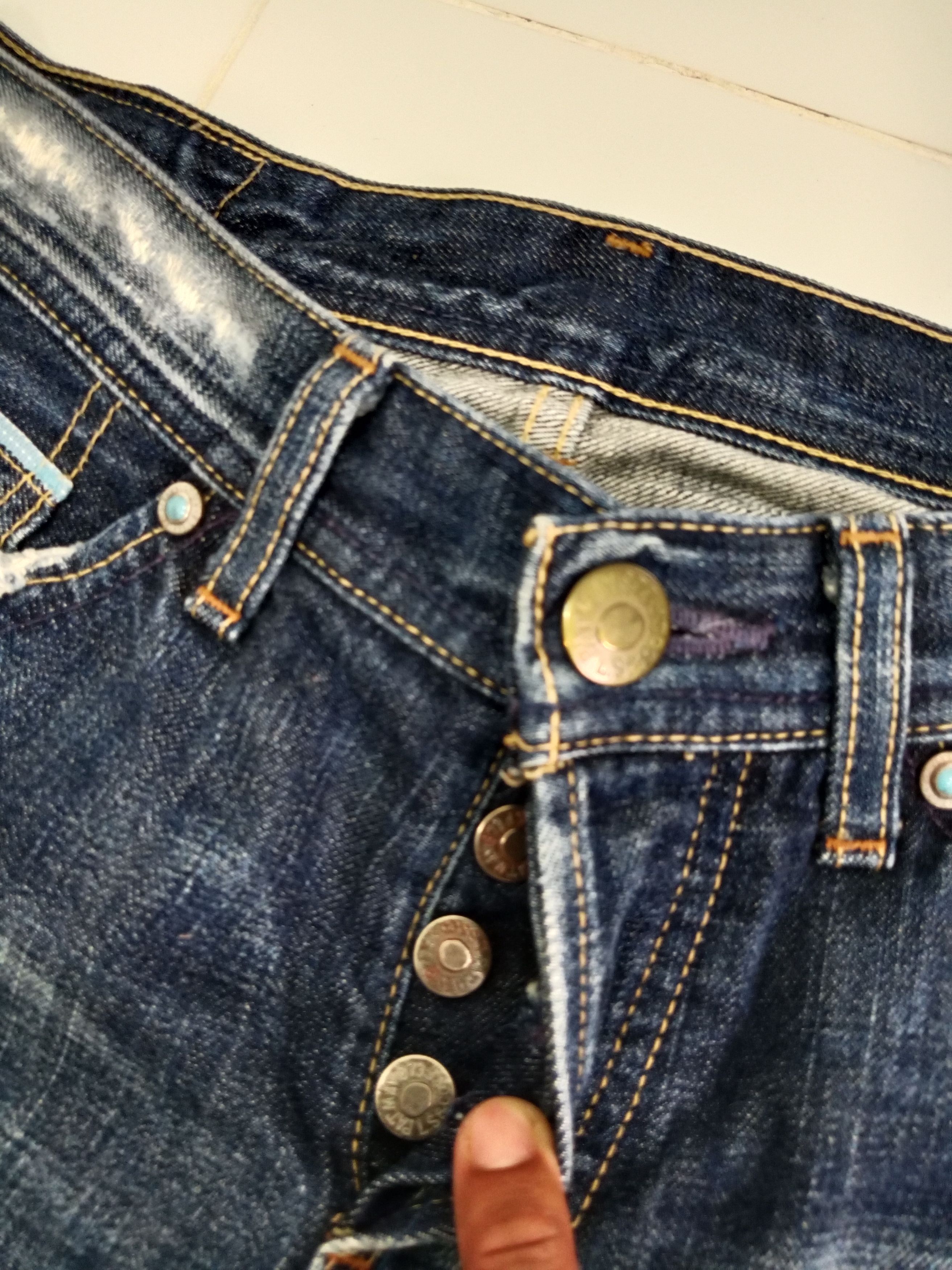Levi's Vintage Clothing Levis Selvedge Distressed Jeans Blue Denim Size US 29 - 9 Thumbnail