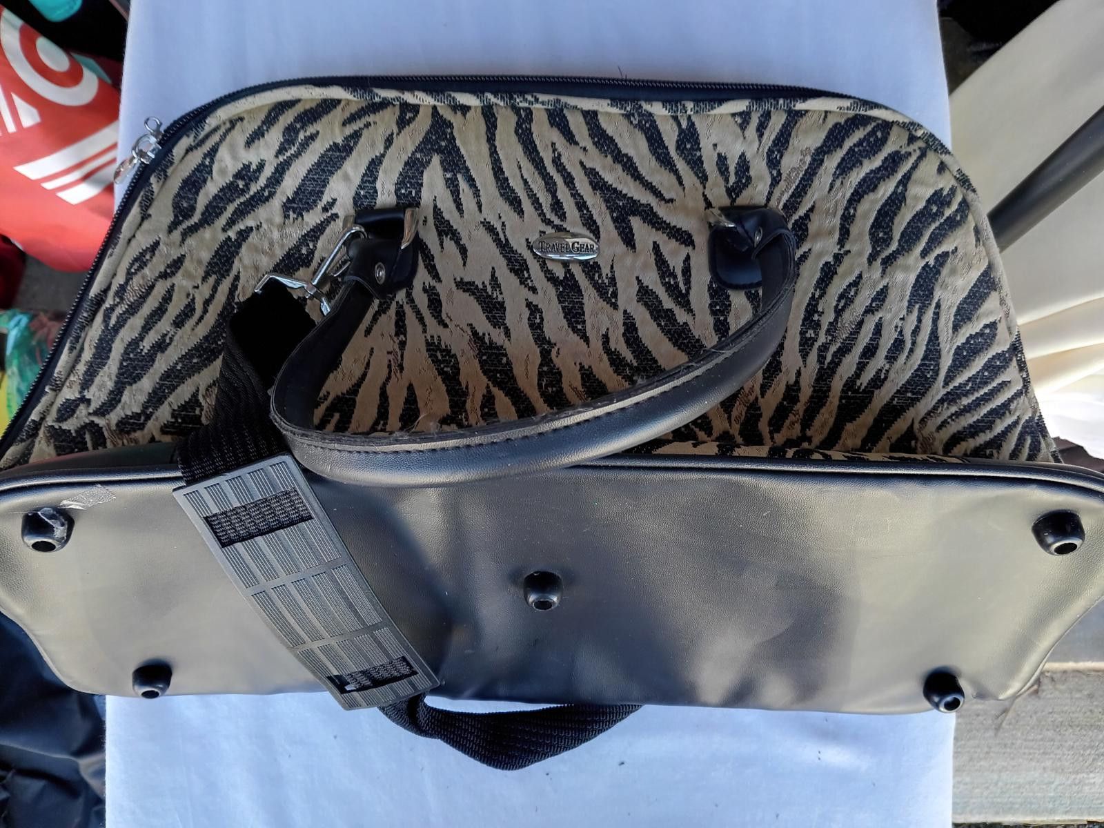 Designer Stylish Zebra Print Handbag with Pockets Size ONE SIZE - 1 Thumbnail
