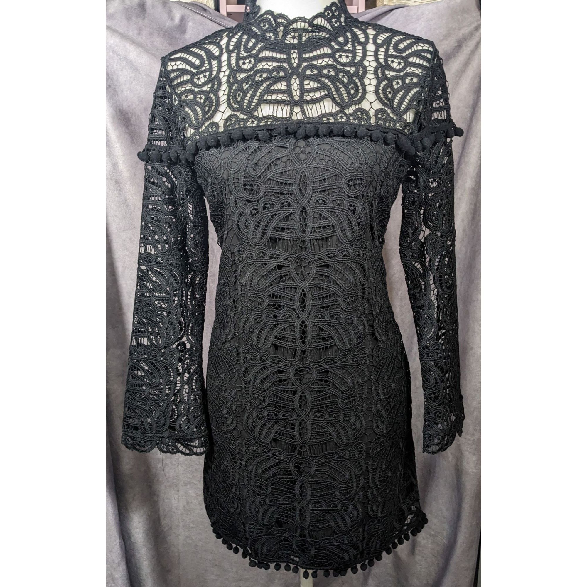Other Tularosa Gothic Matilda Lace Mock Neck Shift Dress Size Smal Size S / US 4 / IT 40 - 10 Thumbnail