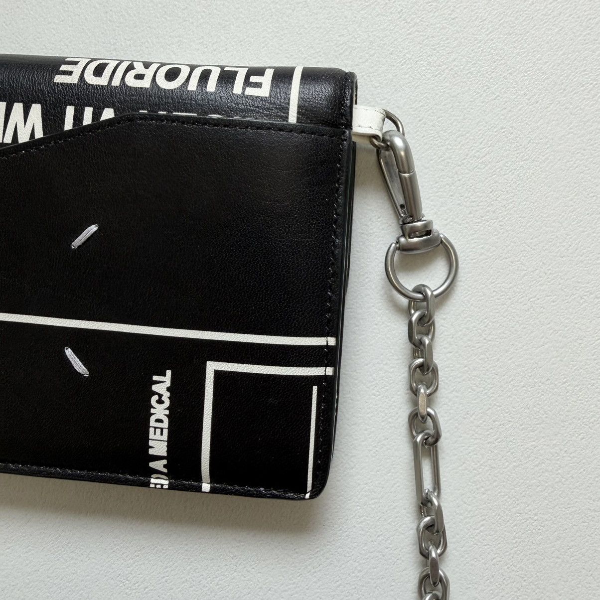 Maison Margiela A/W 18 ‘Vitamin Supplements’ Print Mini Hand Bag Size ONE SIZE - 22 Thumbnail