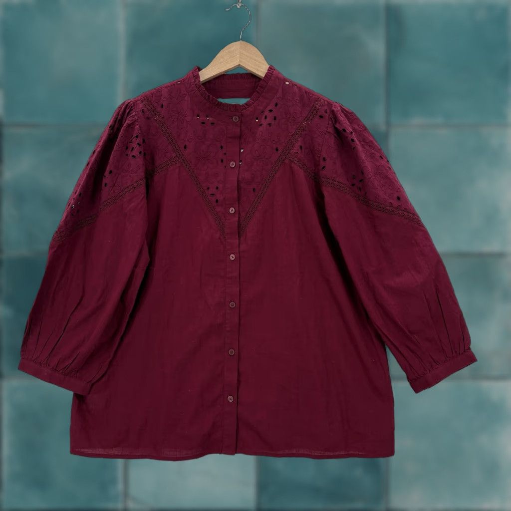 Loft LOFT Blouse Red Embroidered Button Front 3/4 Sleeve Tunic Top Womens M NWT Size M / US 6-8 / IT 42-44 - 1 Thumbnail