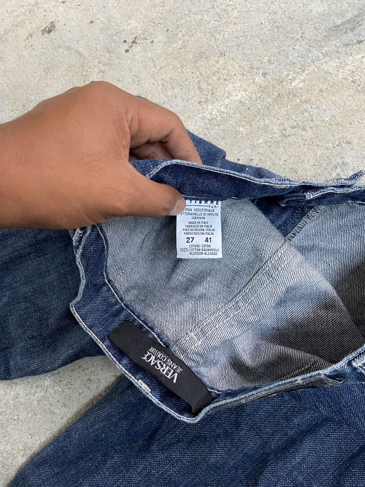 Designer × Versace Jeans Couture × Vintage Distressed Versace Jeans Counture Size US 28 / EU 44 - 12 Thumbnail