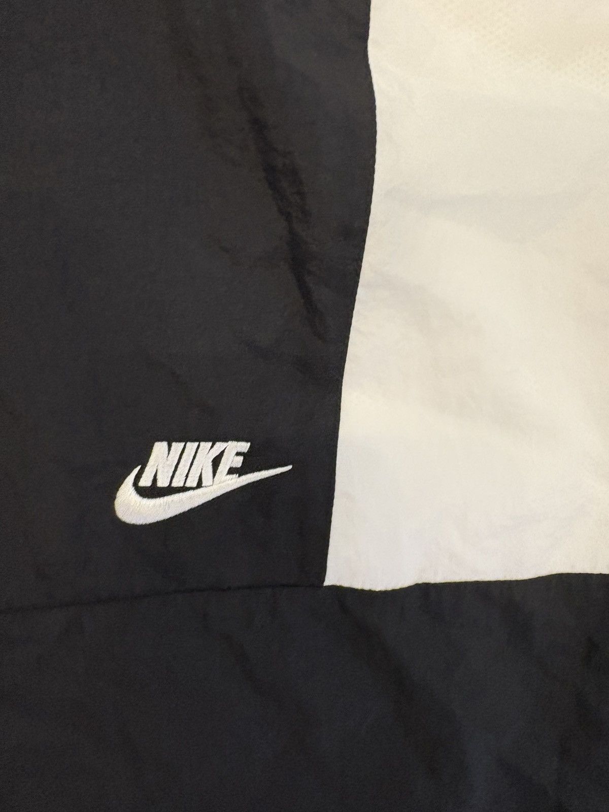 Nike Men's Nike Colorblock Woven Windbreaker Track Top Black Med Size US M / EU 48-50 / 2 - 3 Thumbnail