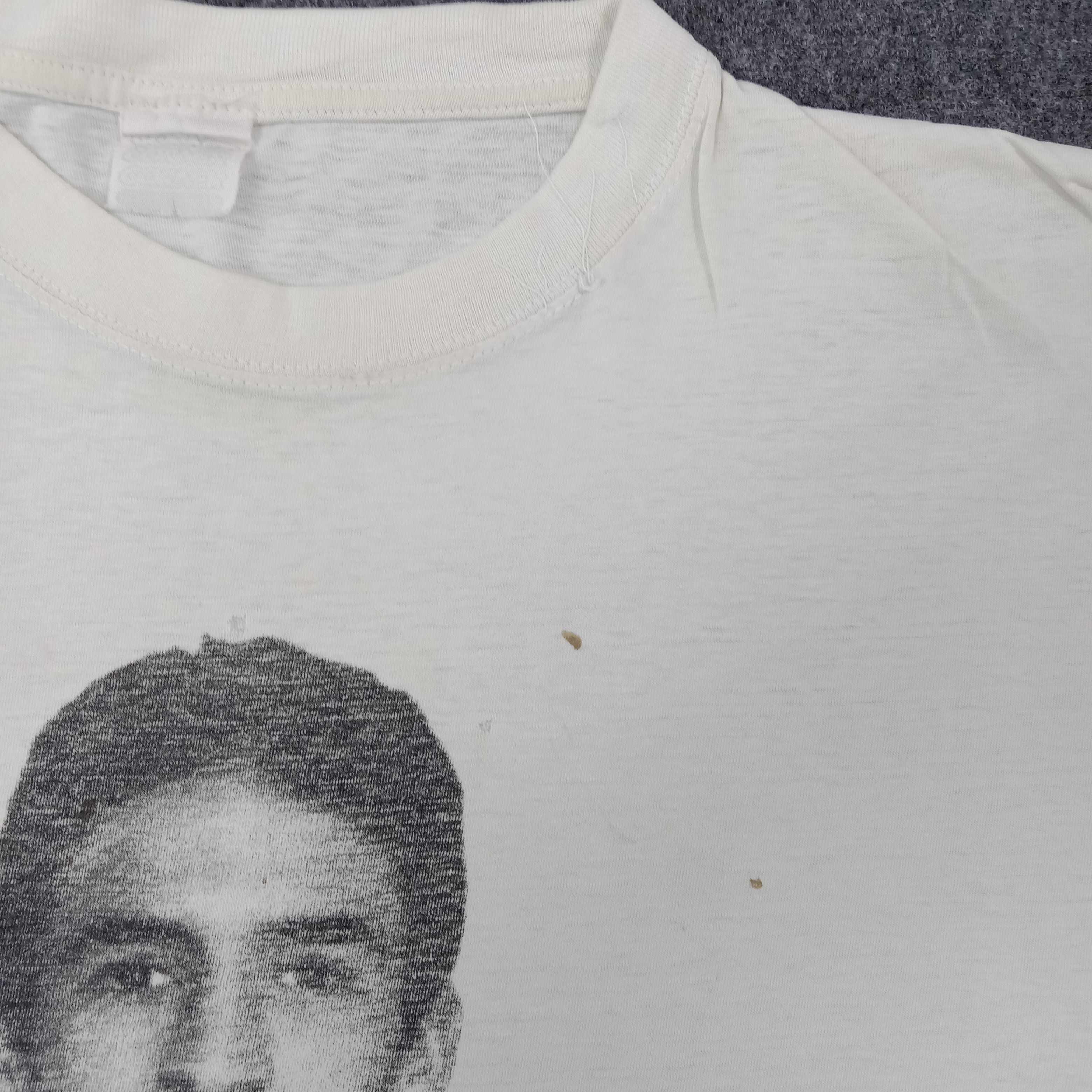 Vintage RAUL Real Madrid Soccer Player Tshirt C267N77 Size US L / EU 52-54 / 3 - 3 Thumbnail