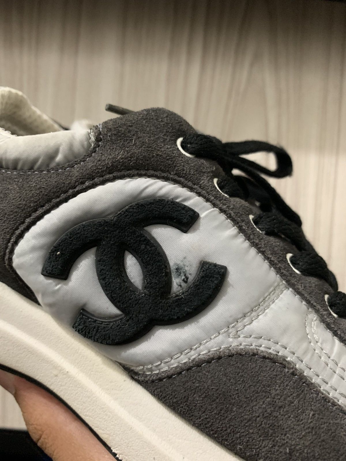 Chanel 🔥HEARING OFFER🔥Chanel CC Runner Suede Size US 6 / IT 36 - 9 Thumbnail
