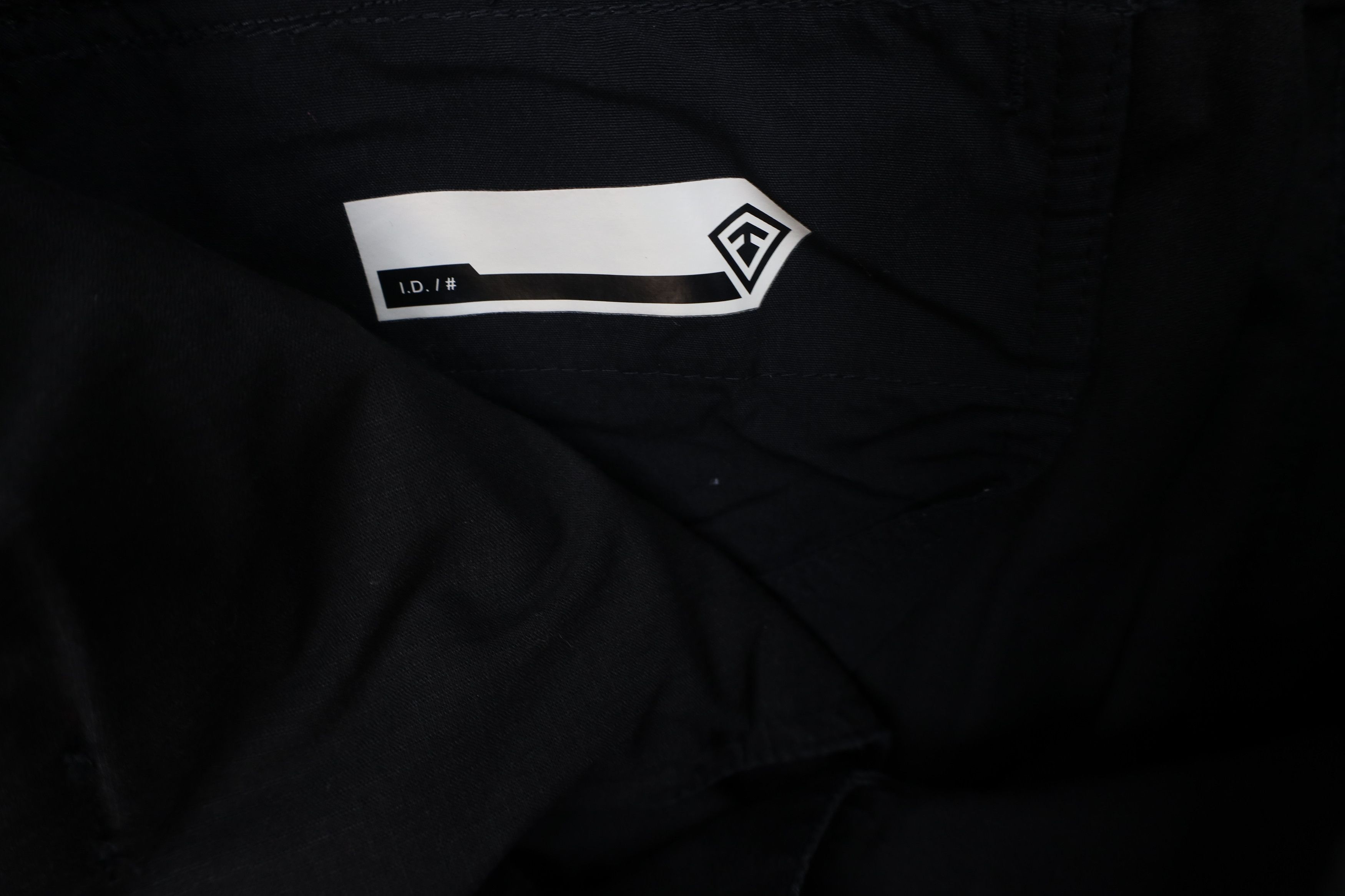 Vintage Vintage Y2K Streetwear Tactical Wide Leg Cargo Pants Black Size US 36 / EU 52 - 7 Thumbnail