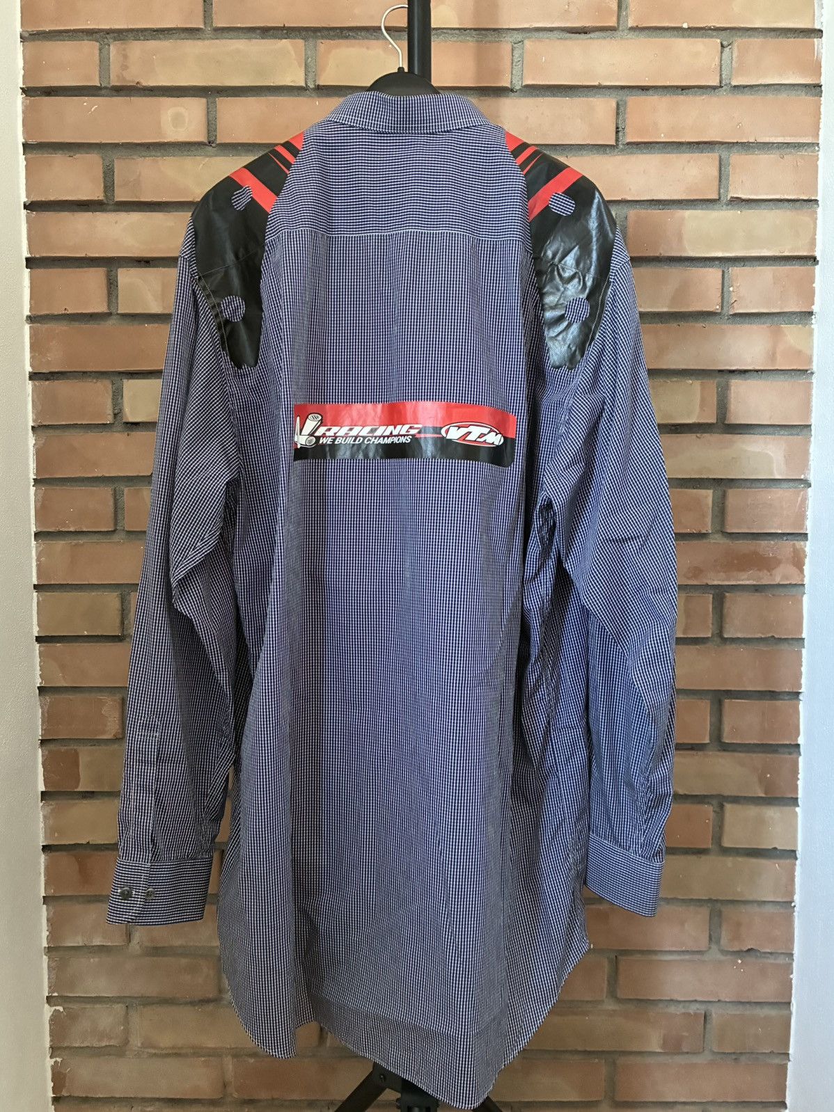 Vetements Vetements FW18 Racing button-up oversized shirt Size US M / EU 48-50 / 2 - 3 Thumbnail